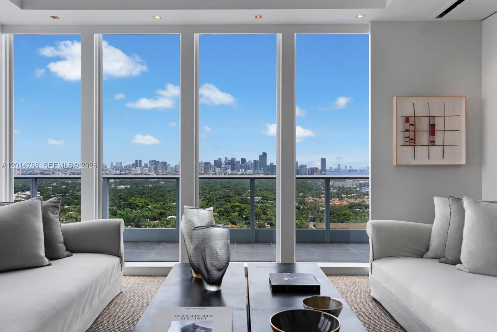 GROVENOR HOUSE CONDO - Residential