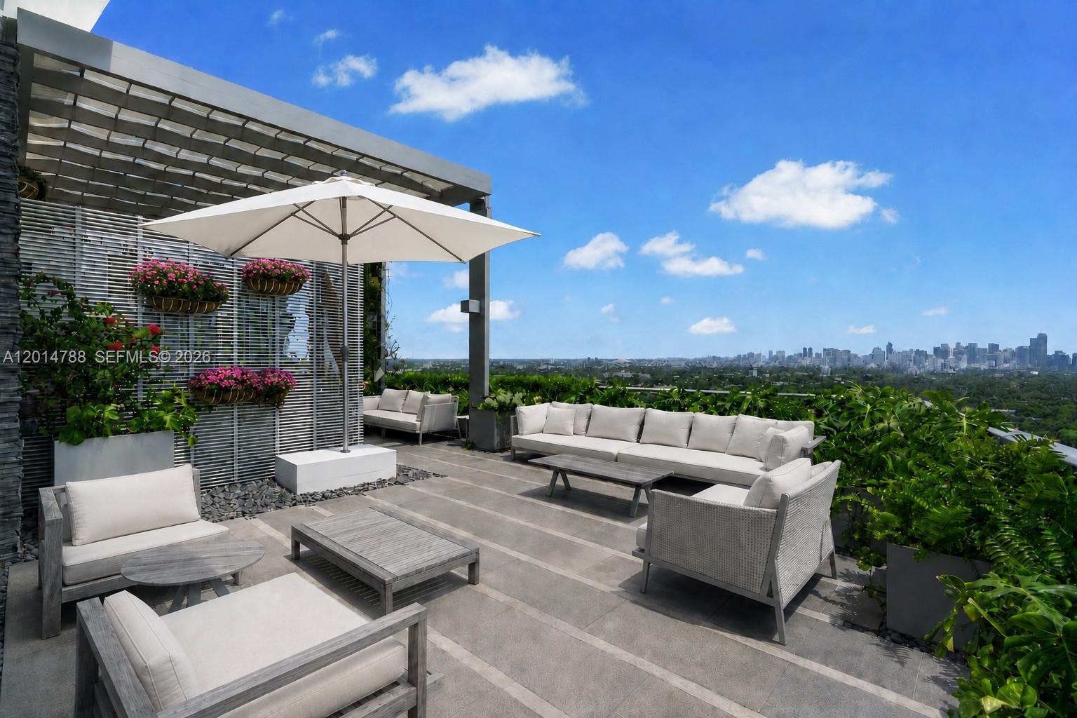 GROVENOR HOUSE CONDO - Residential