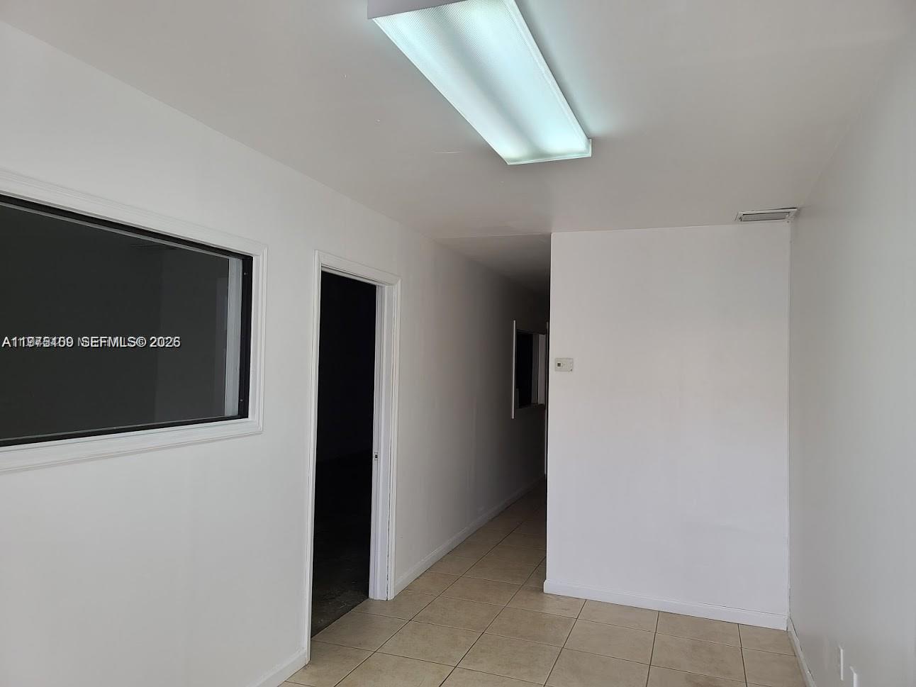 7933 NW 64th St 7933