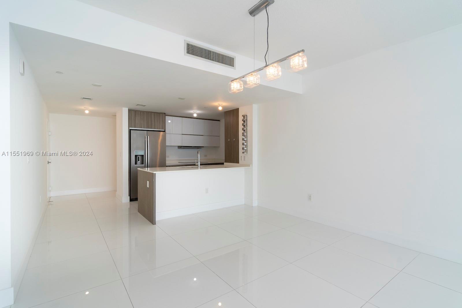 BAY HOUSE - Residential