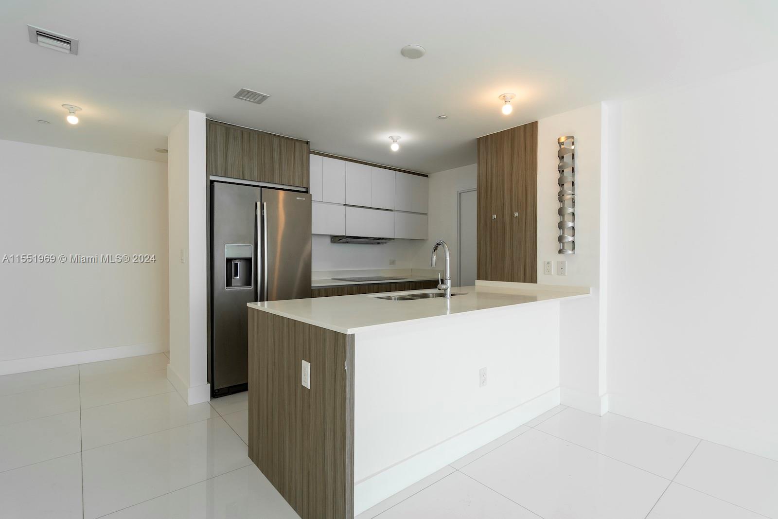 BAY HOUSE - Residential
