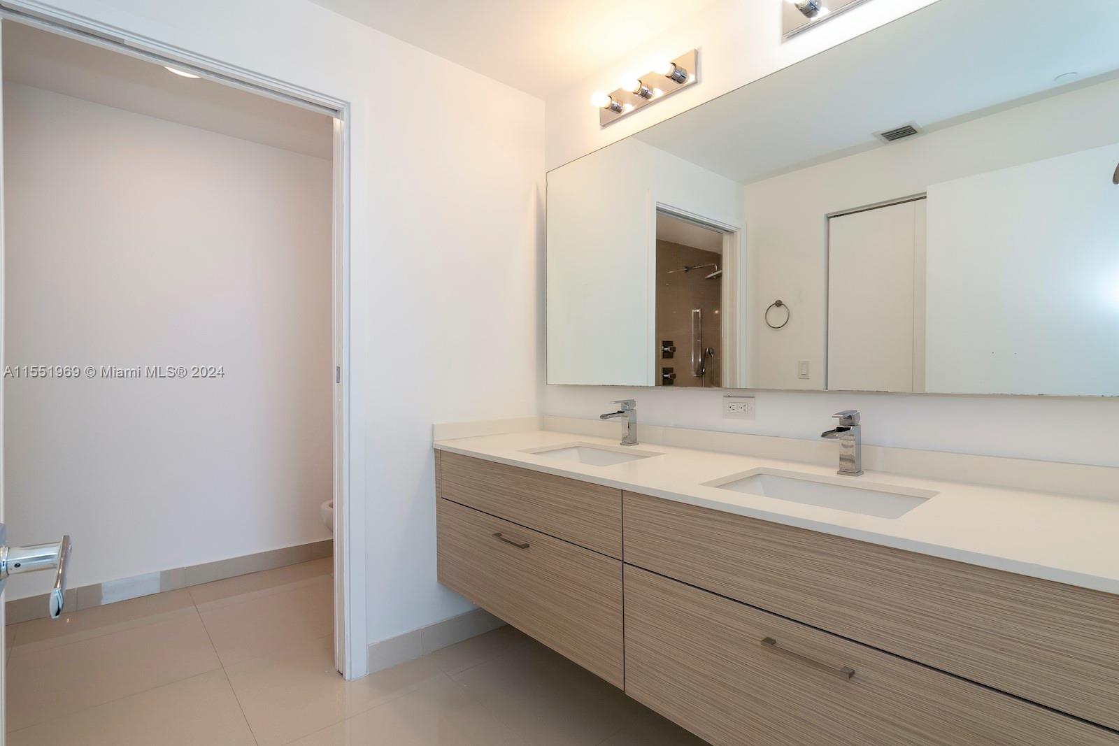 BAY HOUSE - Residential