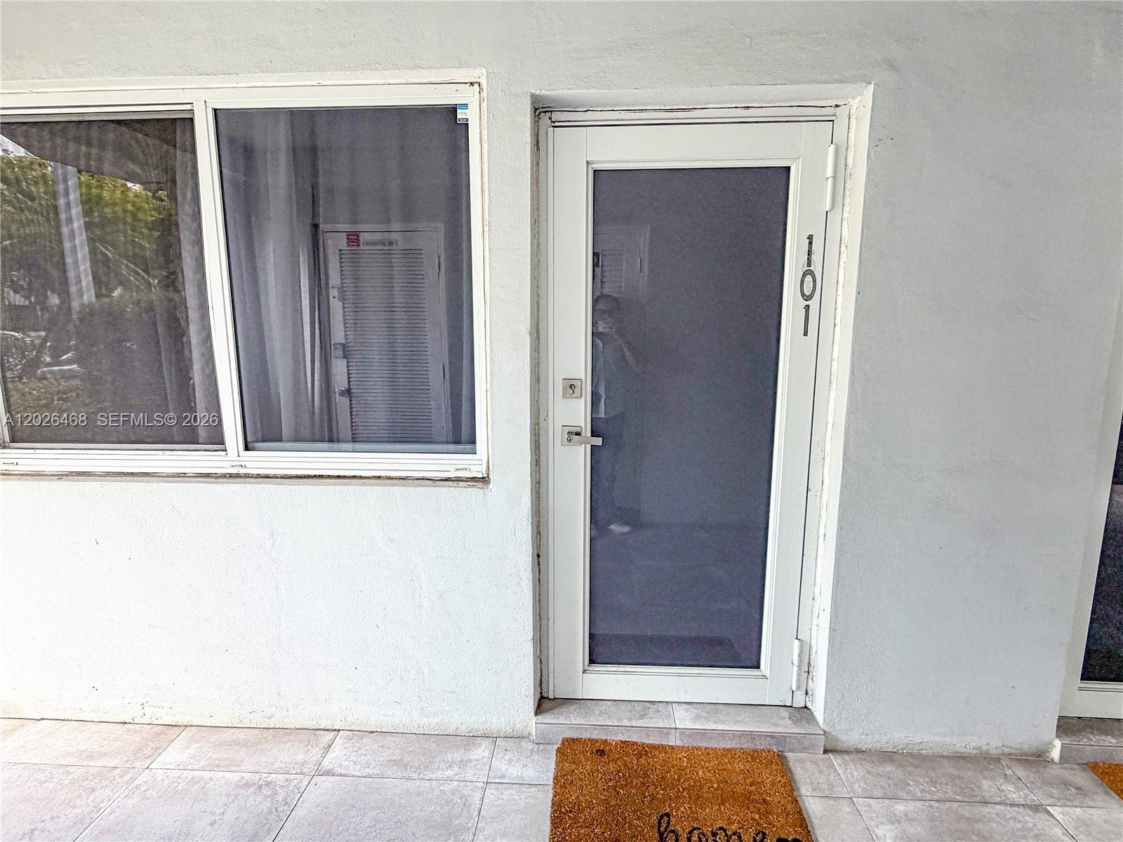 2430 NE 135th St 101