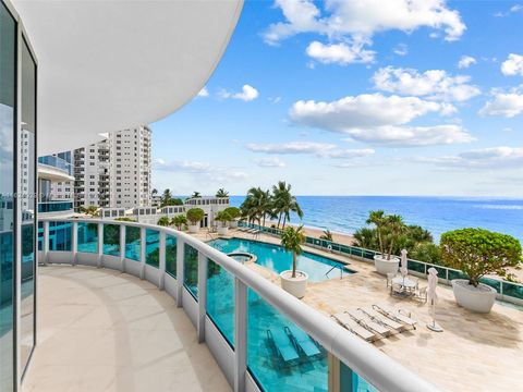 A home in Lauderdale By The Sea