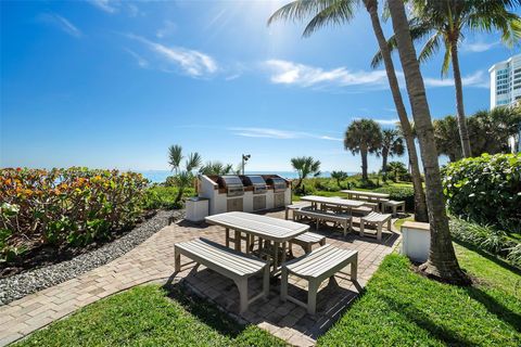 A home in Lauderdale By The Sea