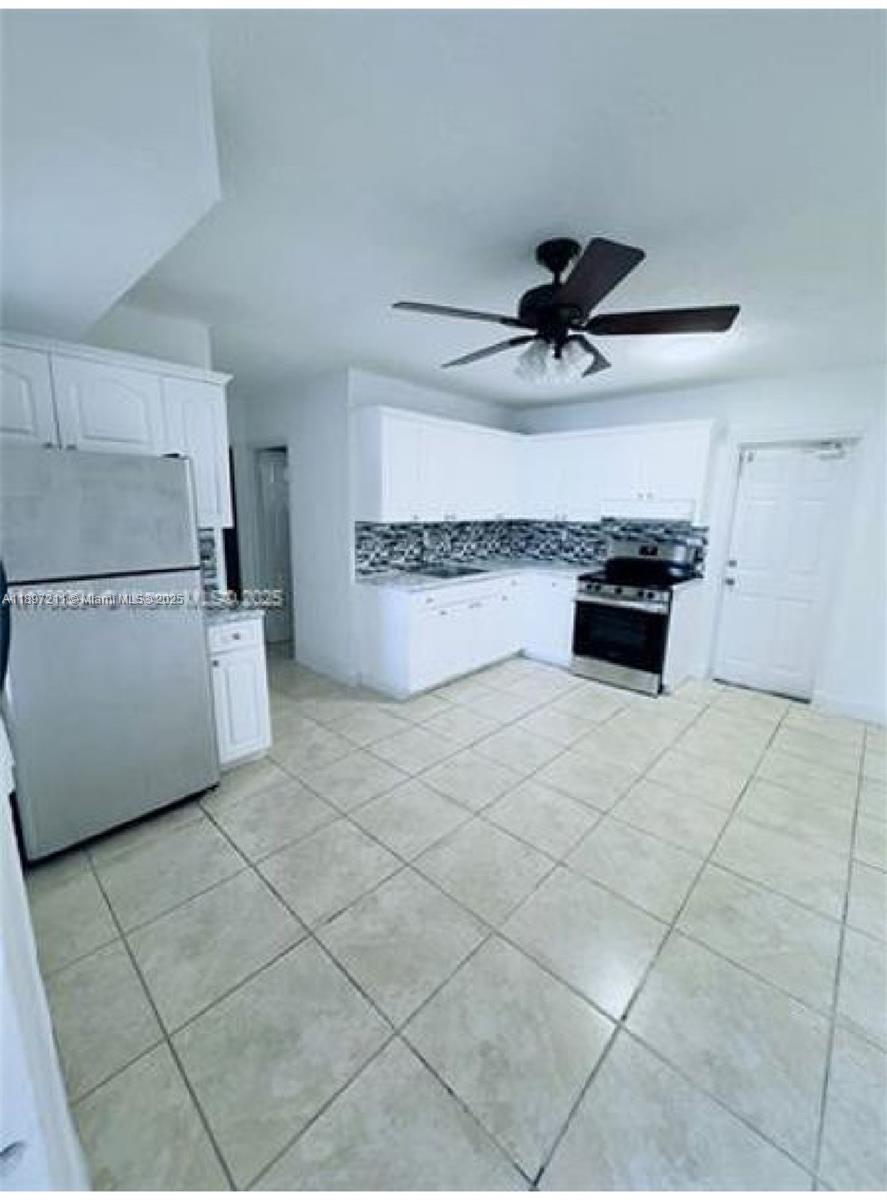 W MIAMI HGTS REV PL #1 - Residential Income