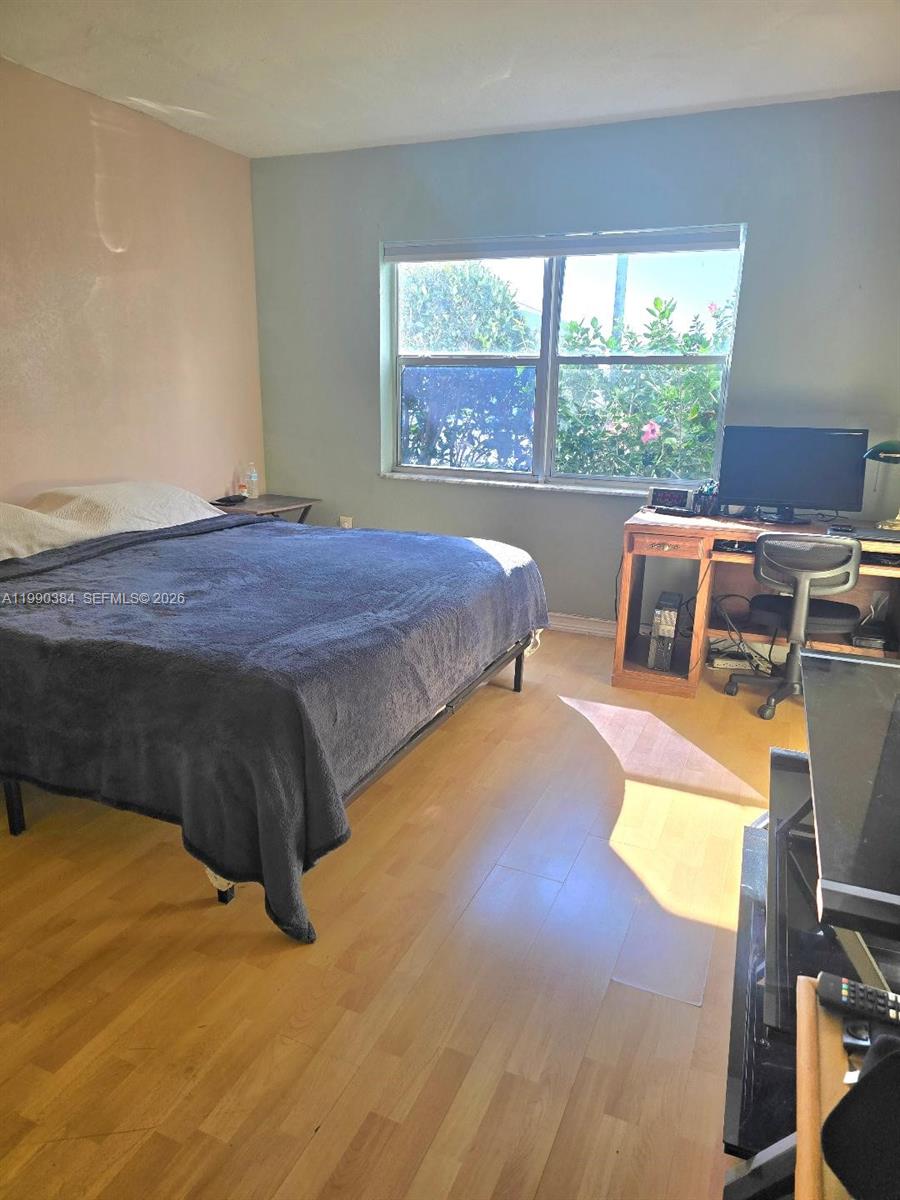 QUAIL RUN OF SUNRISE - Residential