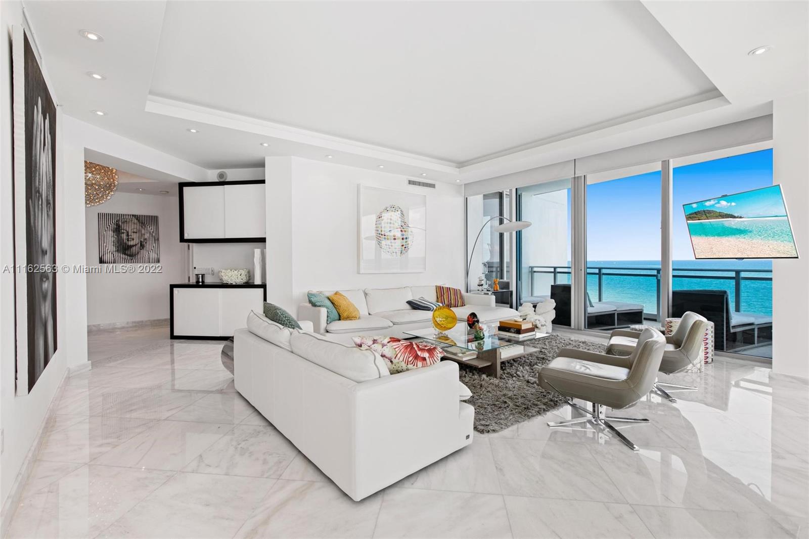 ONE BAL HARBOUR - Residential