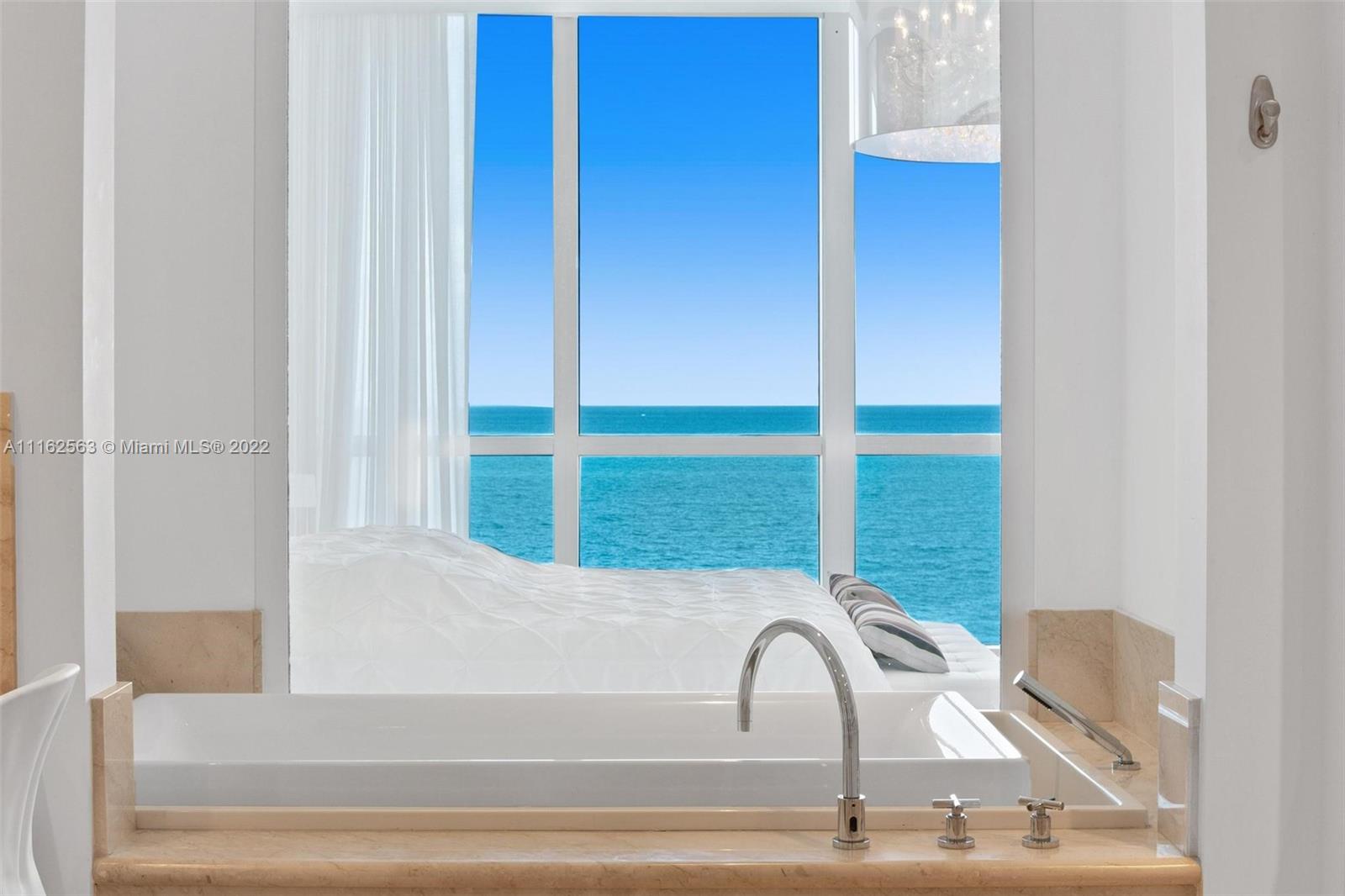 ONE BAL HARBOUR - Residential