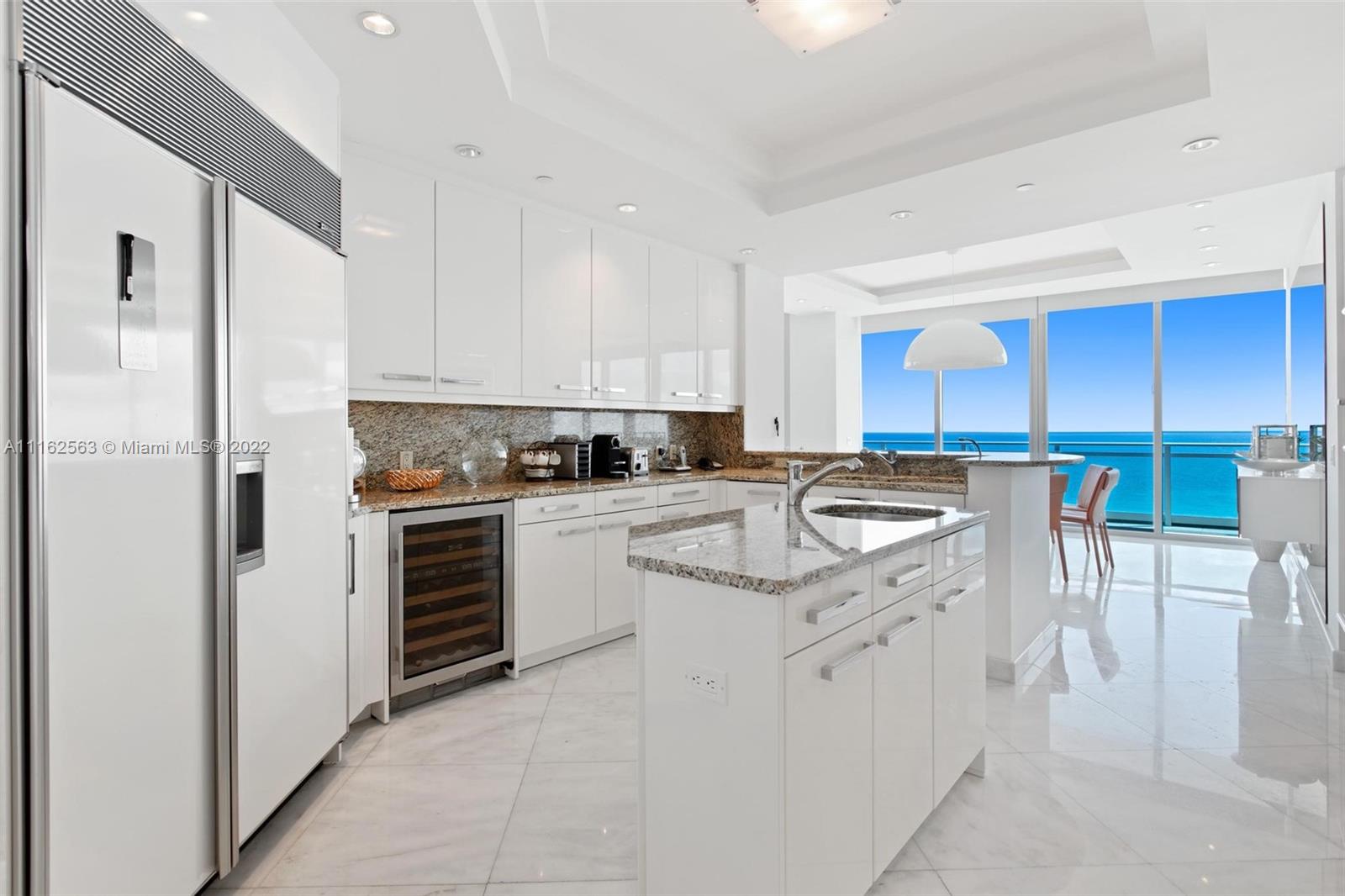 ONE BAL HARBOUR - Residential