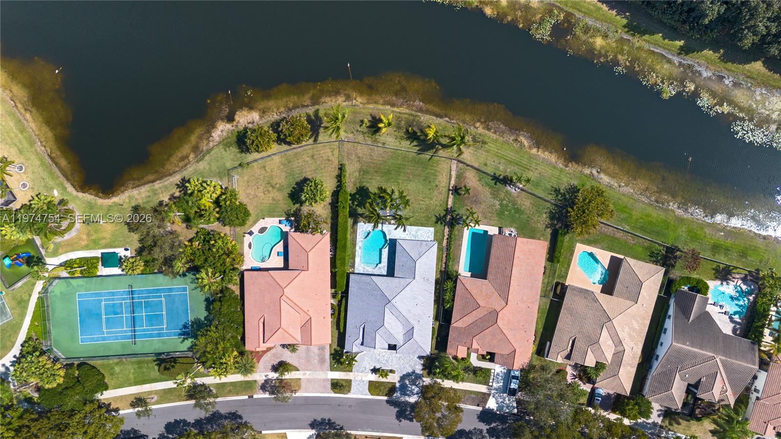 ORCHID ISLAND - Residential