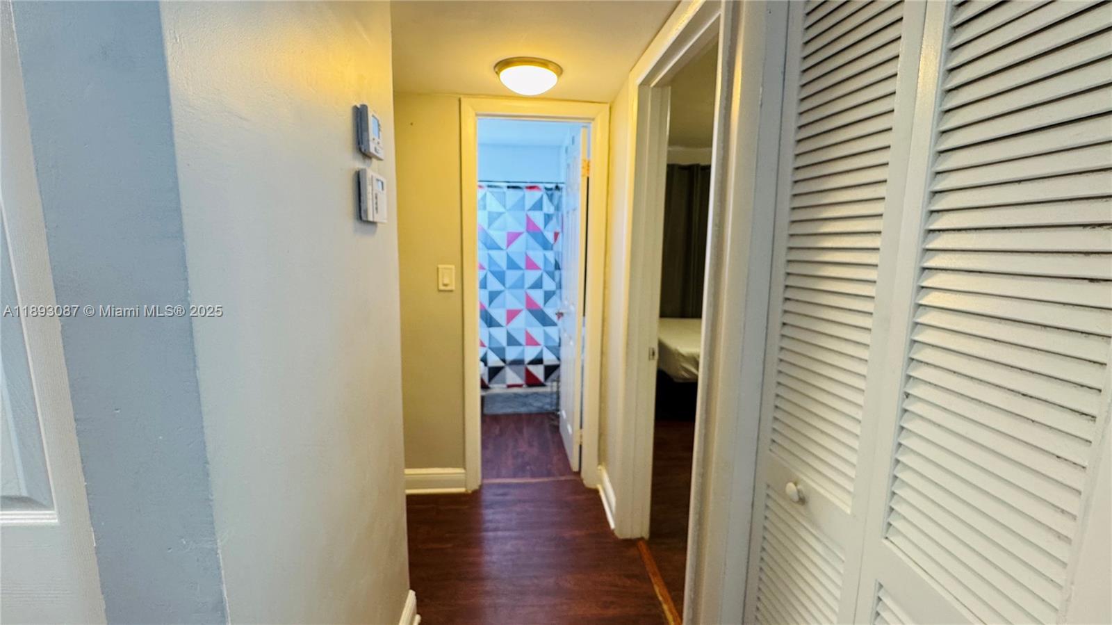 SUNSET PALMS WEST CONDO - Residential Lease