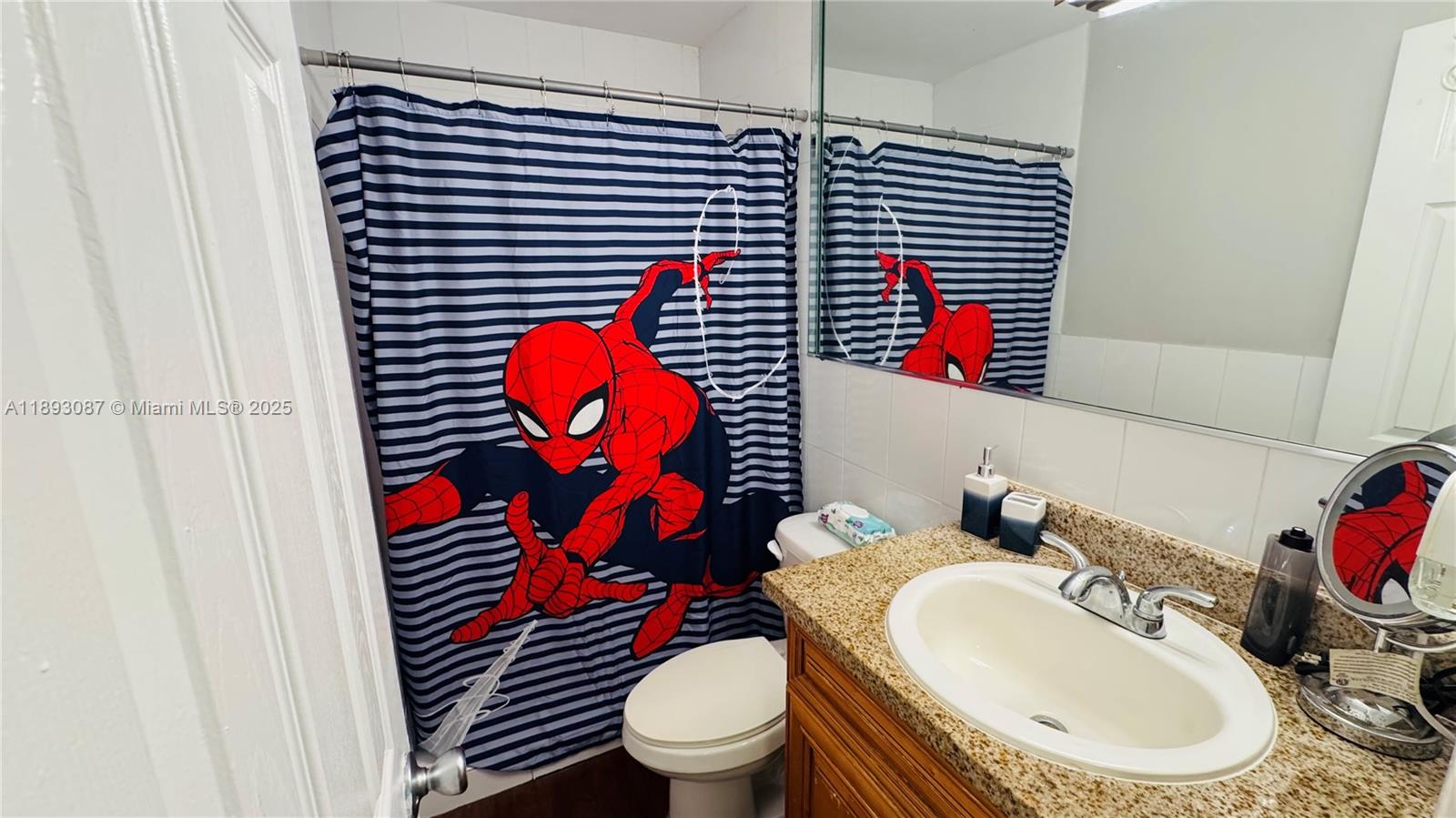 SUNSET PALMS WEST CONDO - Residential Lease