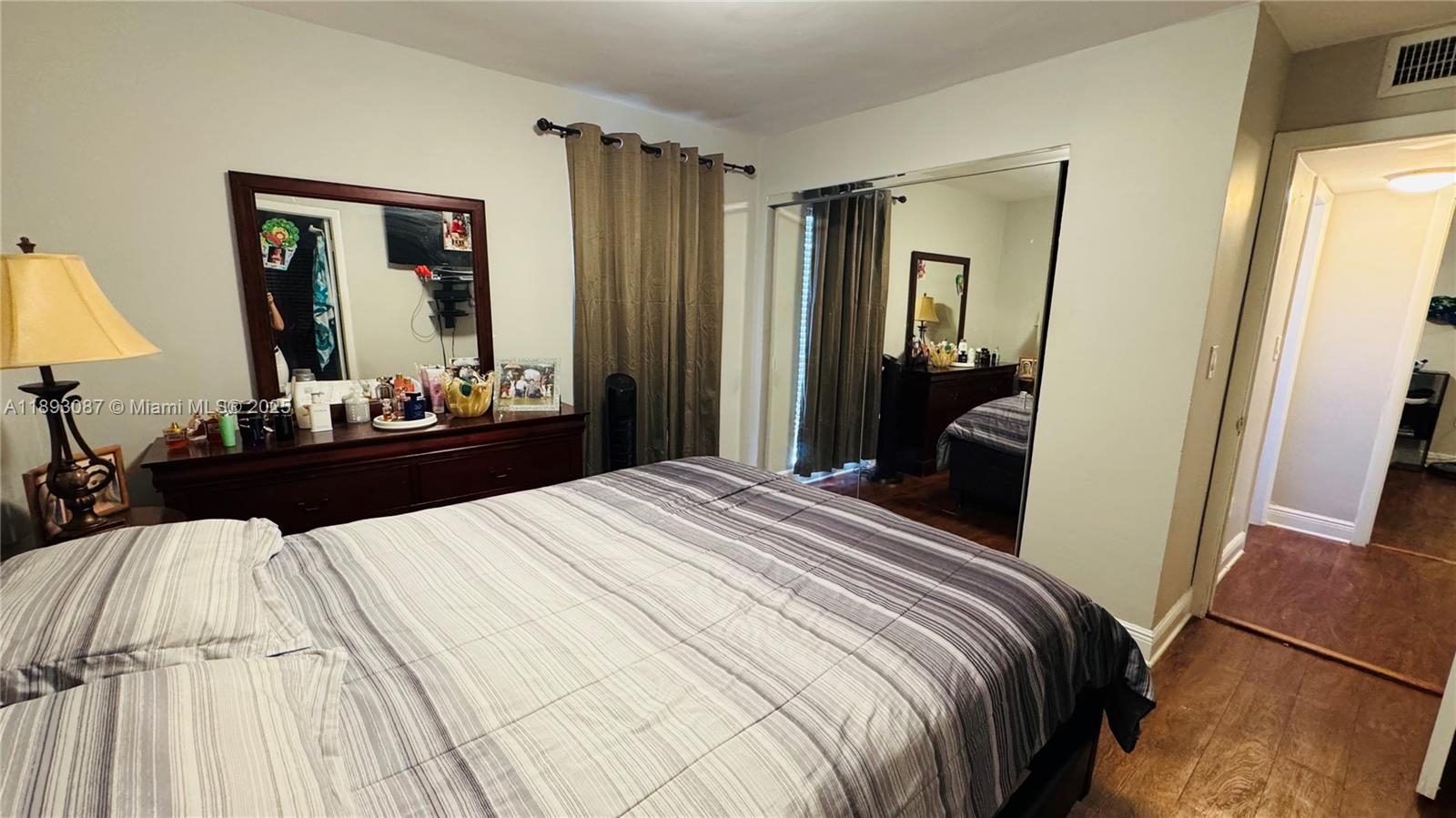 SUNSET PALMS WEST CONDO - Residential Lease