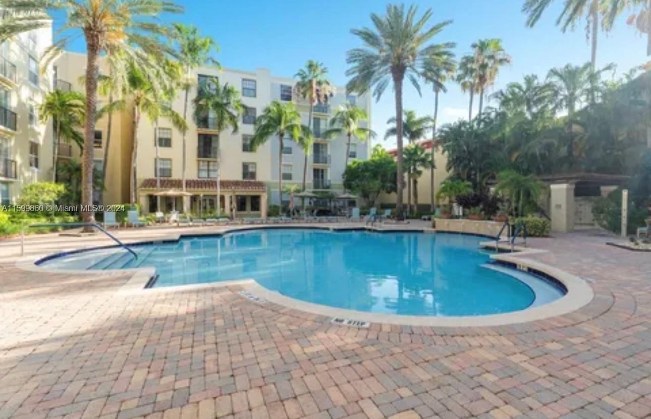 TOWER CONDO AT CITYPLACE - Residential