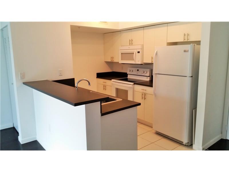 SAN LORENZO CONDO - Residential Lease