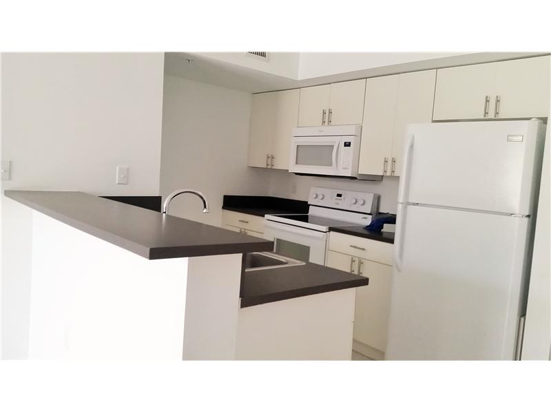 SAN LORENZO CONDO - Residential Lease