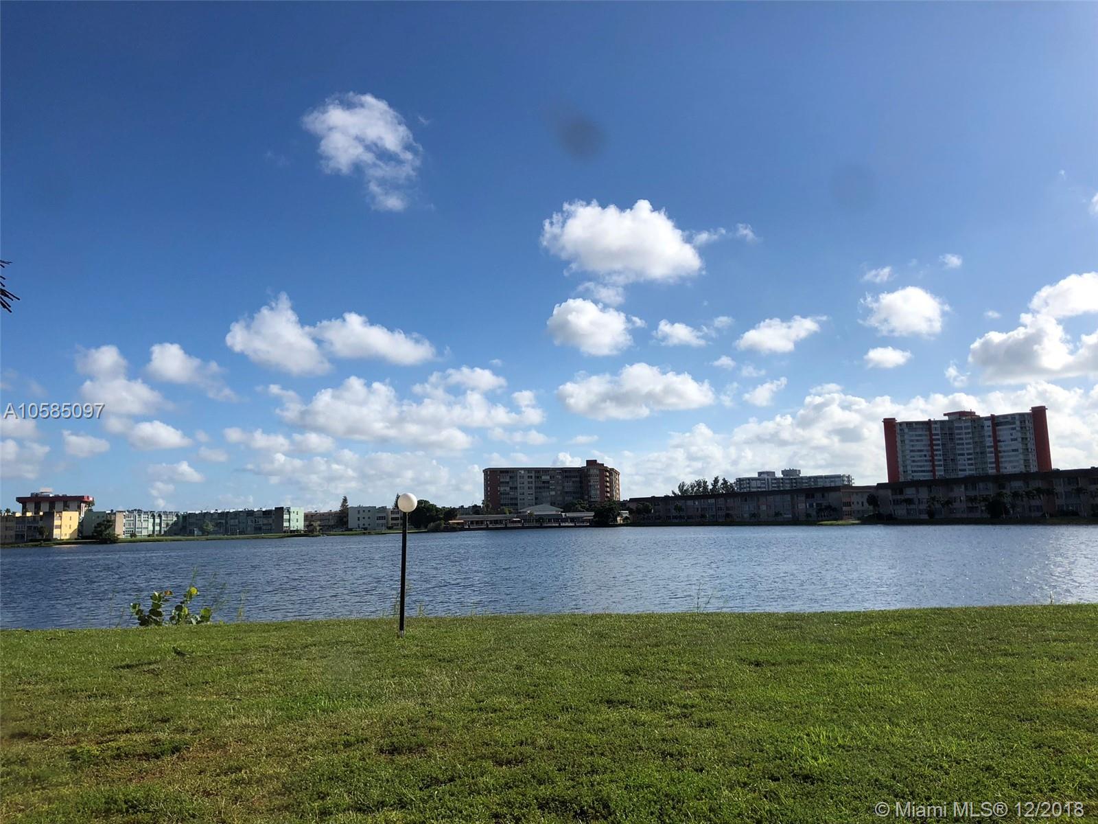 THIRD HORIZONS CONDO - Residential