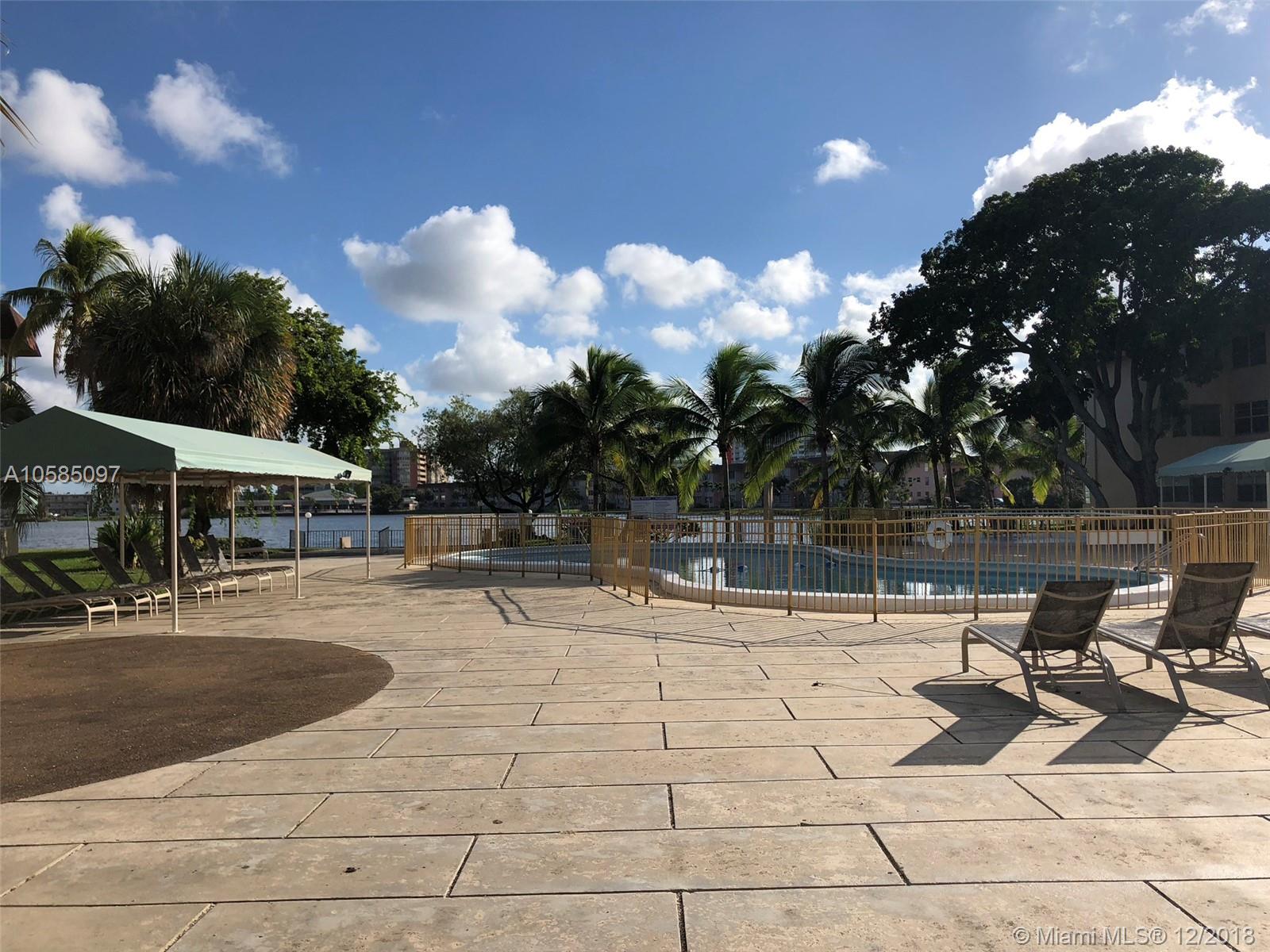 THIRD HORIZONS CONDO - Residential