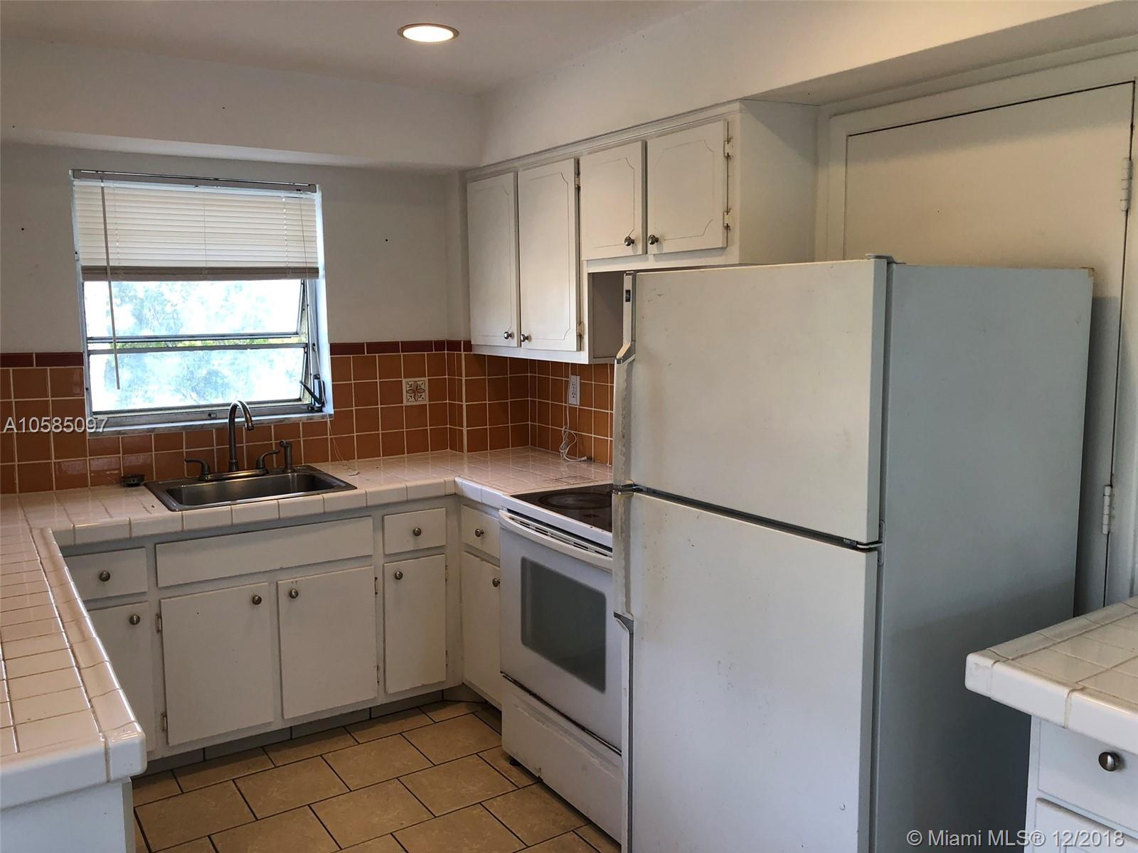 THIRD HORIZONS CONDO - Residential