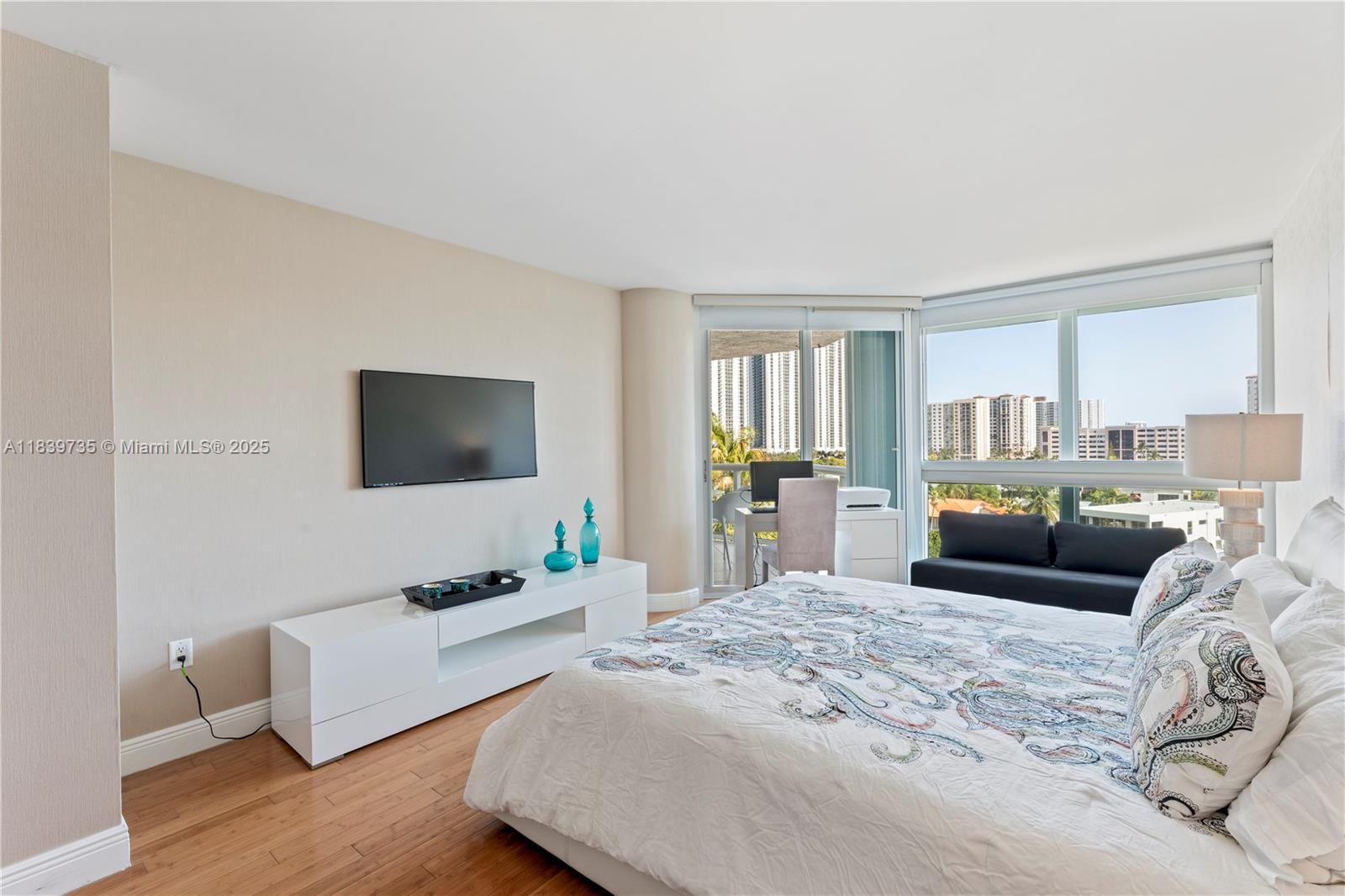 OCEANIA V CONDO - Residential Lease