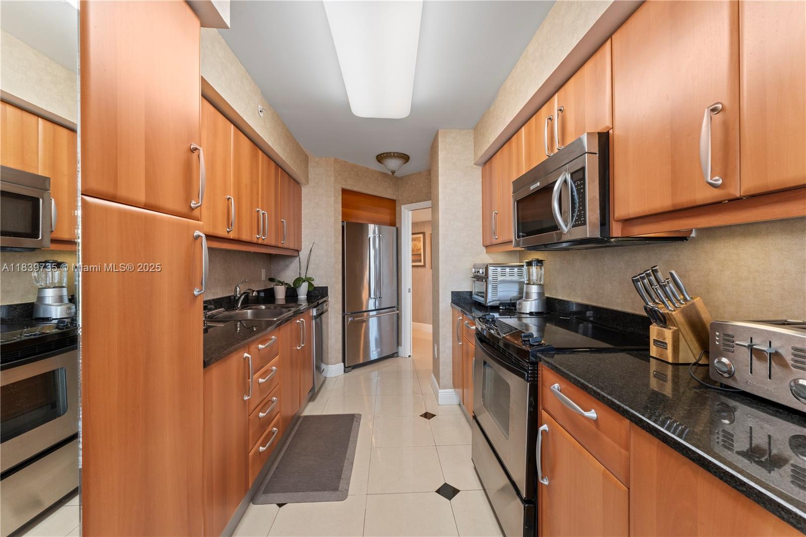 OCEANIA V CONDO - Residential Lease