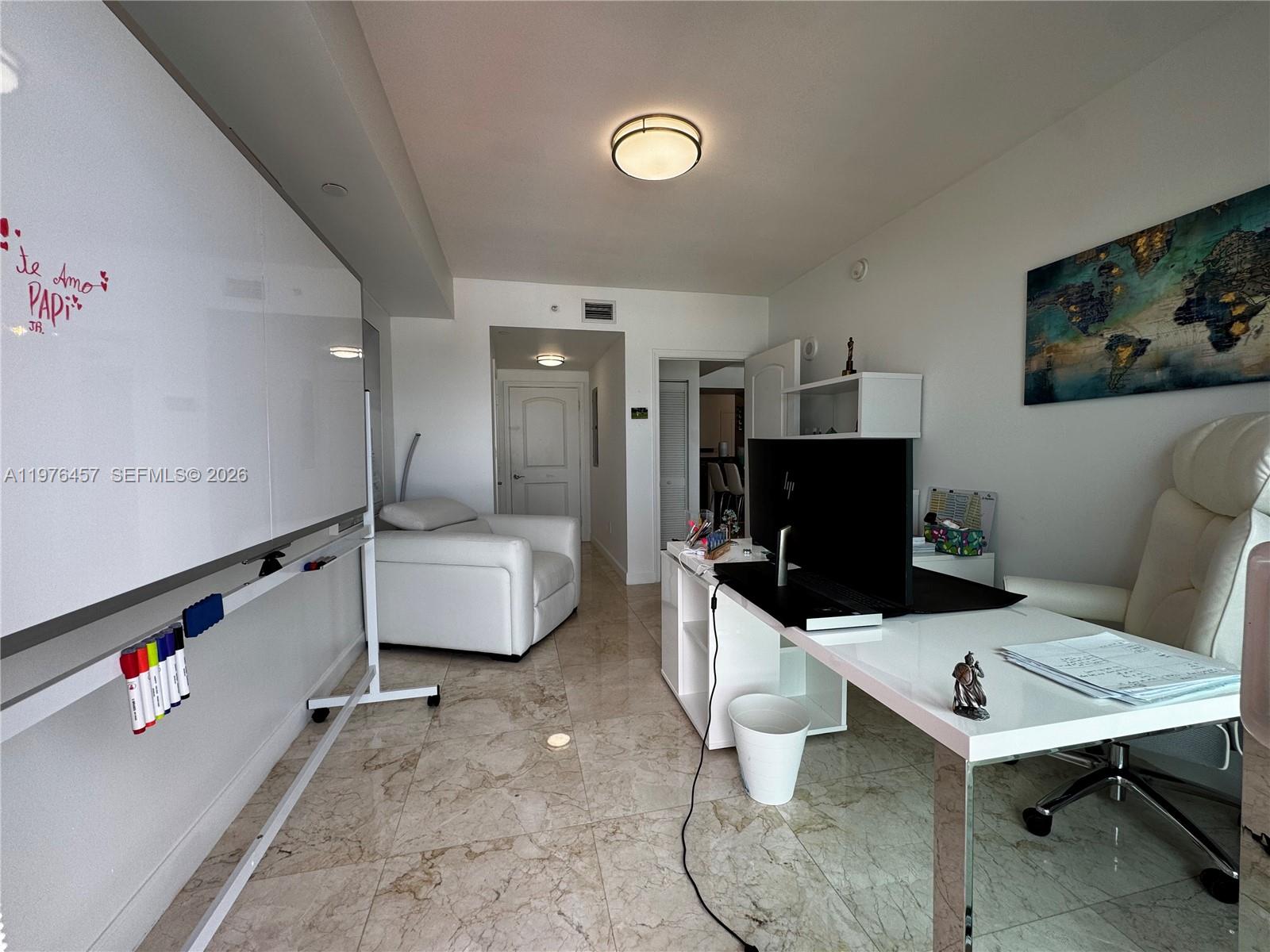 TOSCANO CONDO - Residential