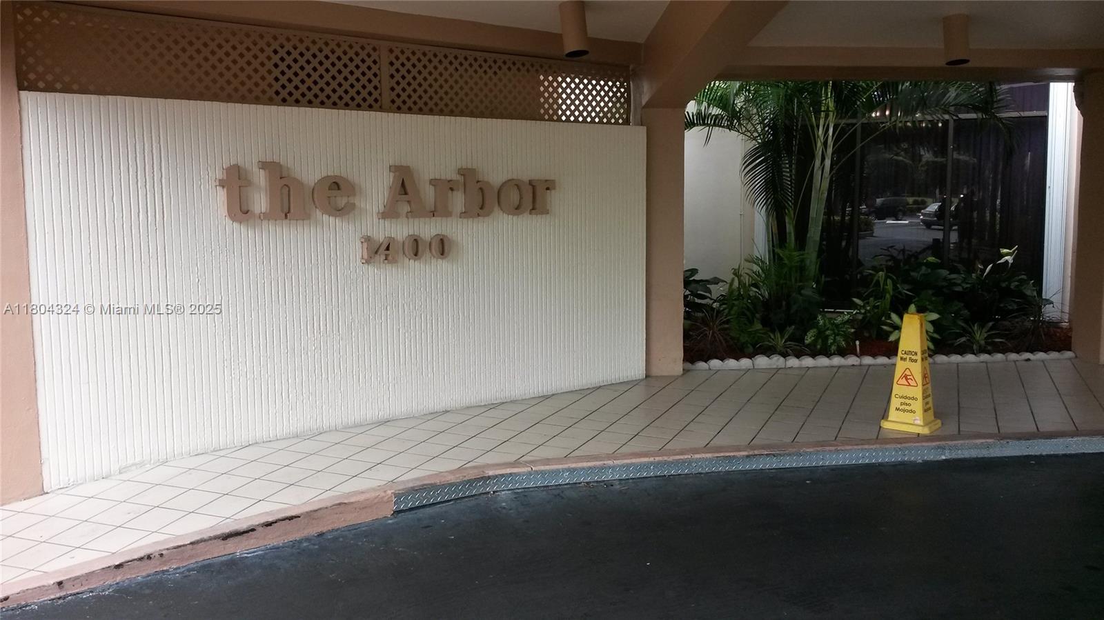 Property for Sale at 1400 Saint Charles Pl 516, Pembroke Pines, Miami-Dade County, Florida - Bedrooms: 2 
Bathrooms: 2  - $219,900