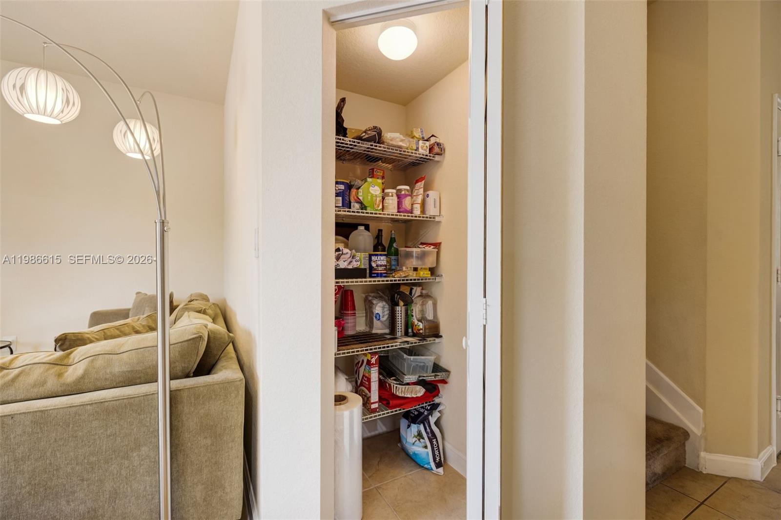 INTERLAKEN - Residential