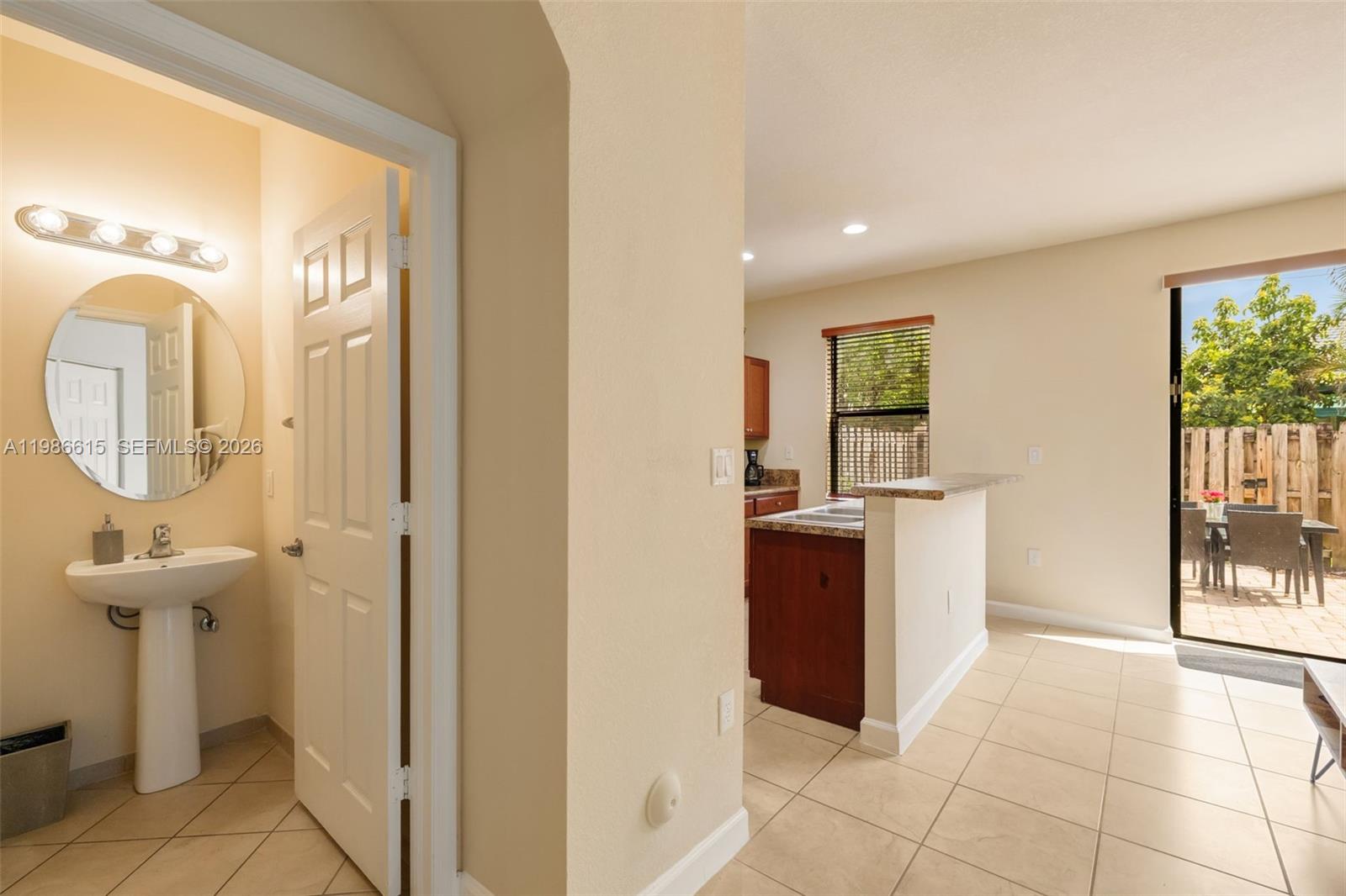 INTERLAKEN - Residential