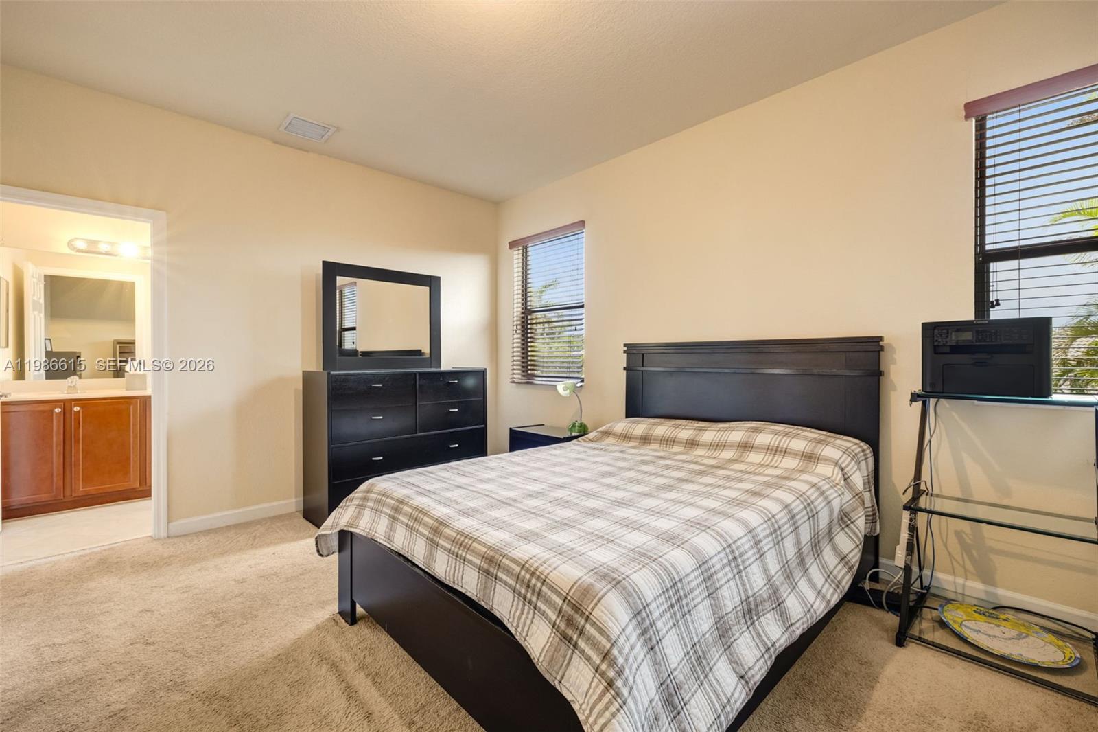 INTERLAKEN - Residential