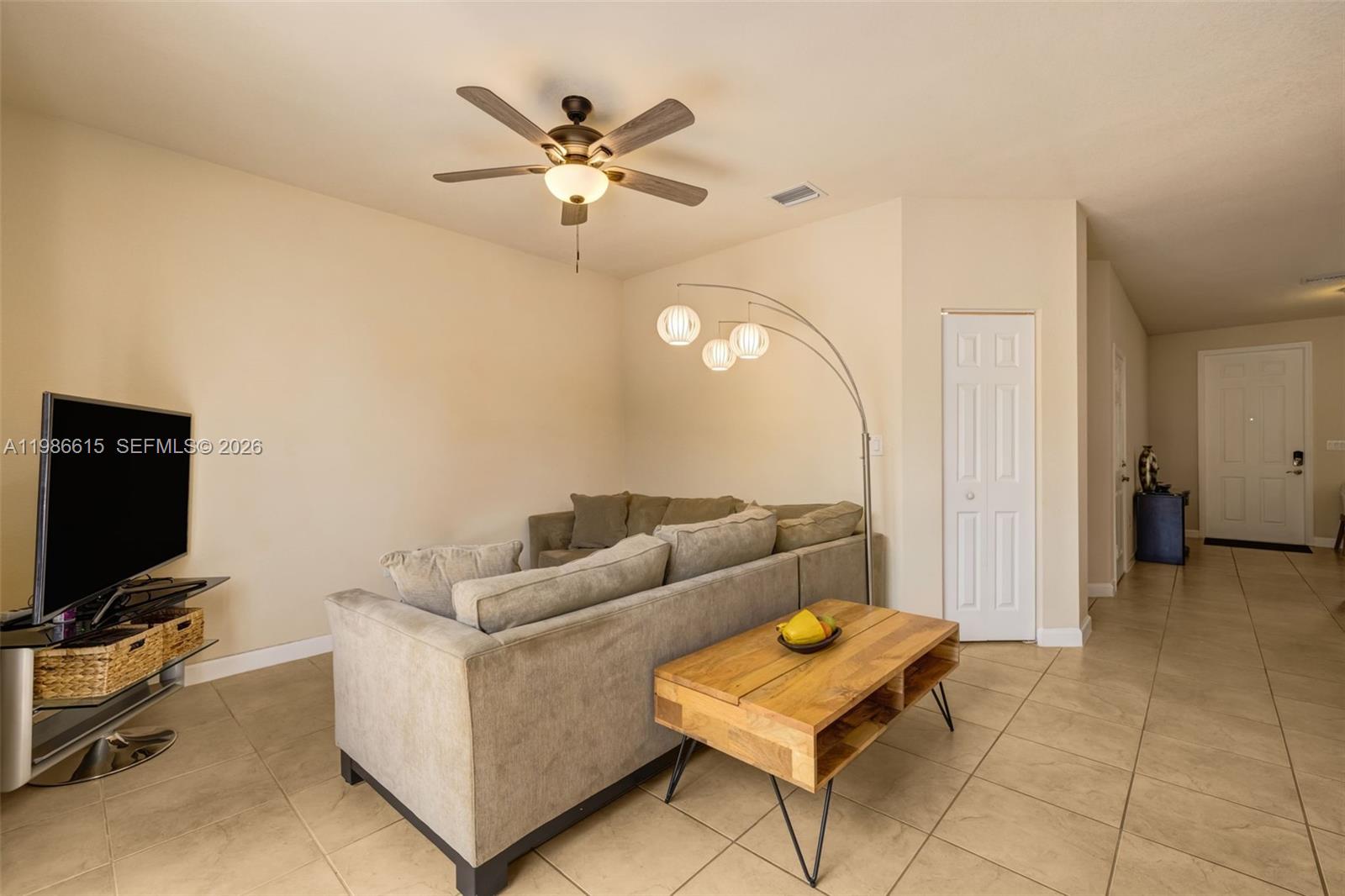 INTERLAKEN - Residential