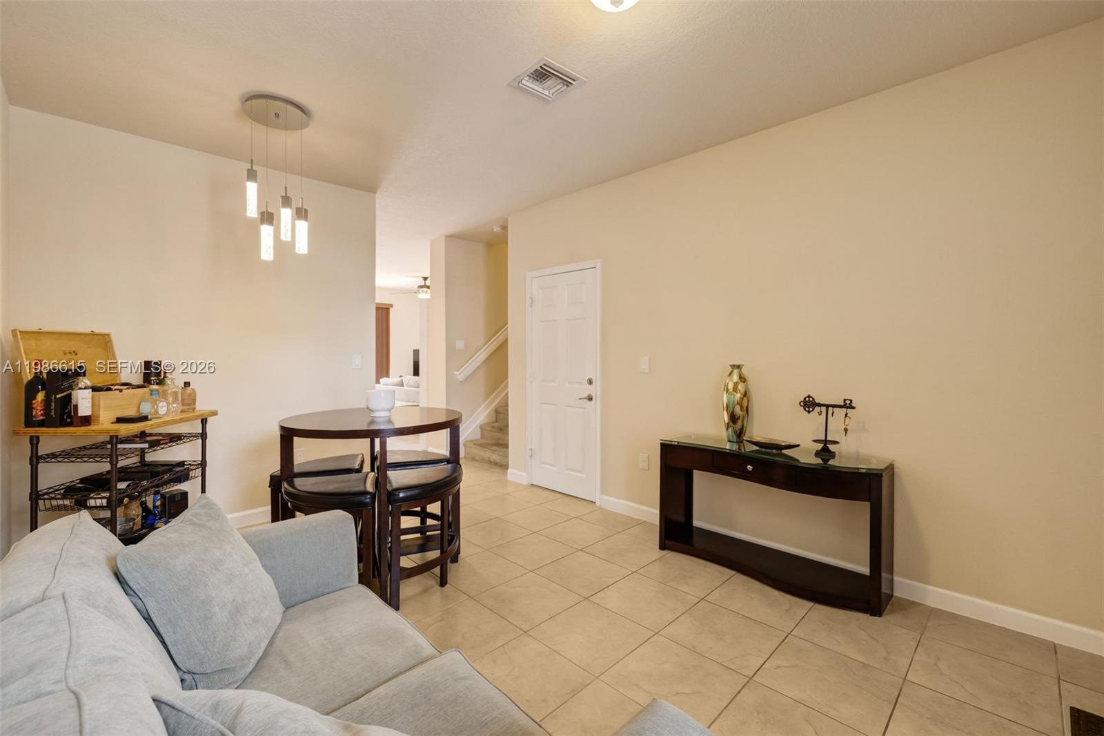 INTERLAKEN - Residential