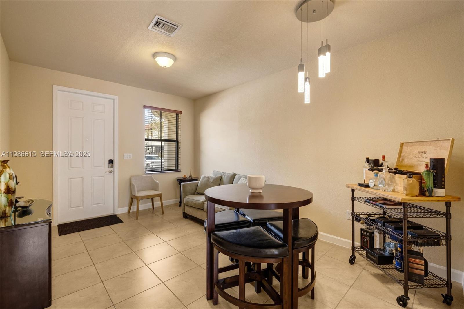 INTERLAKEN - Residential