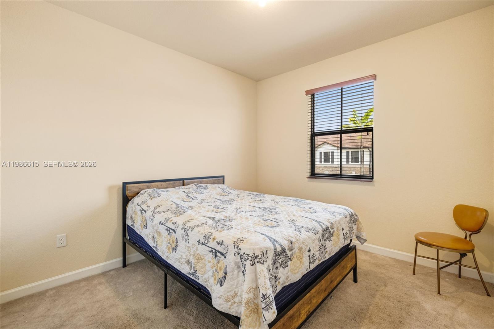 INTERLAKEN - Residential