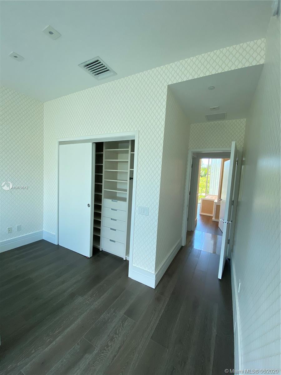 OCEANA KEY BISCAYNE CONDO - Residential Lease