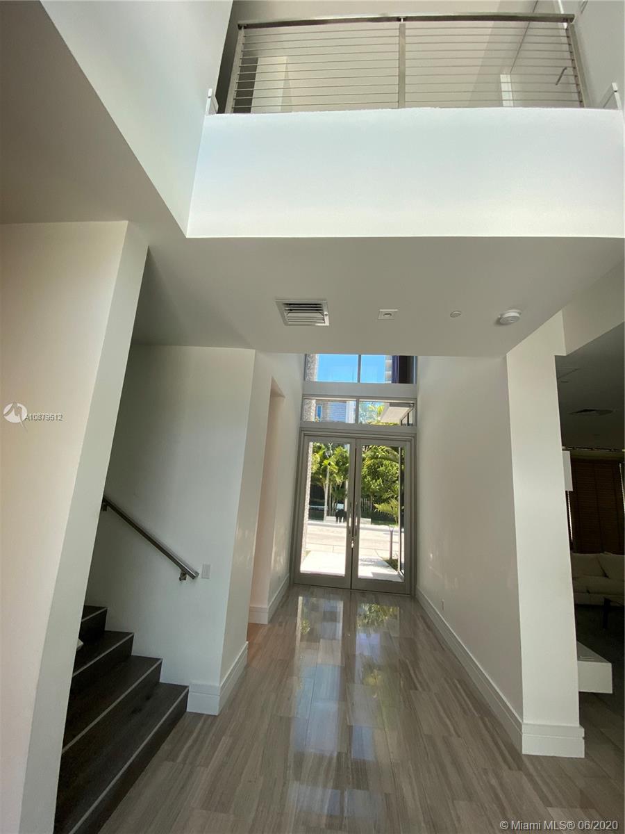 OCEANA KEY BISCAYNE CONDO - Residential Lease