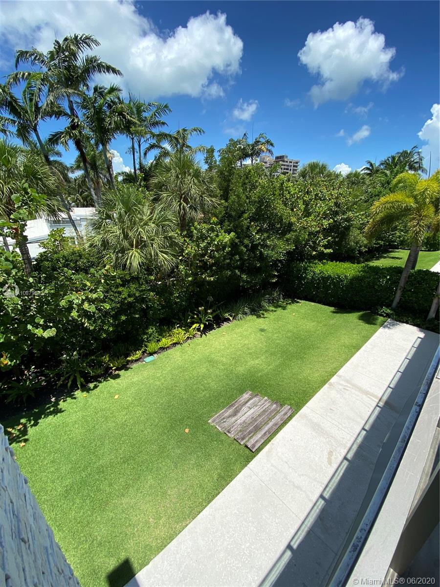 OCEANA KEY BISCAYNE CONDO - Residential Lease