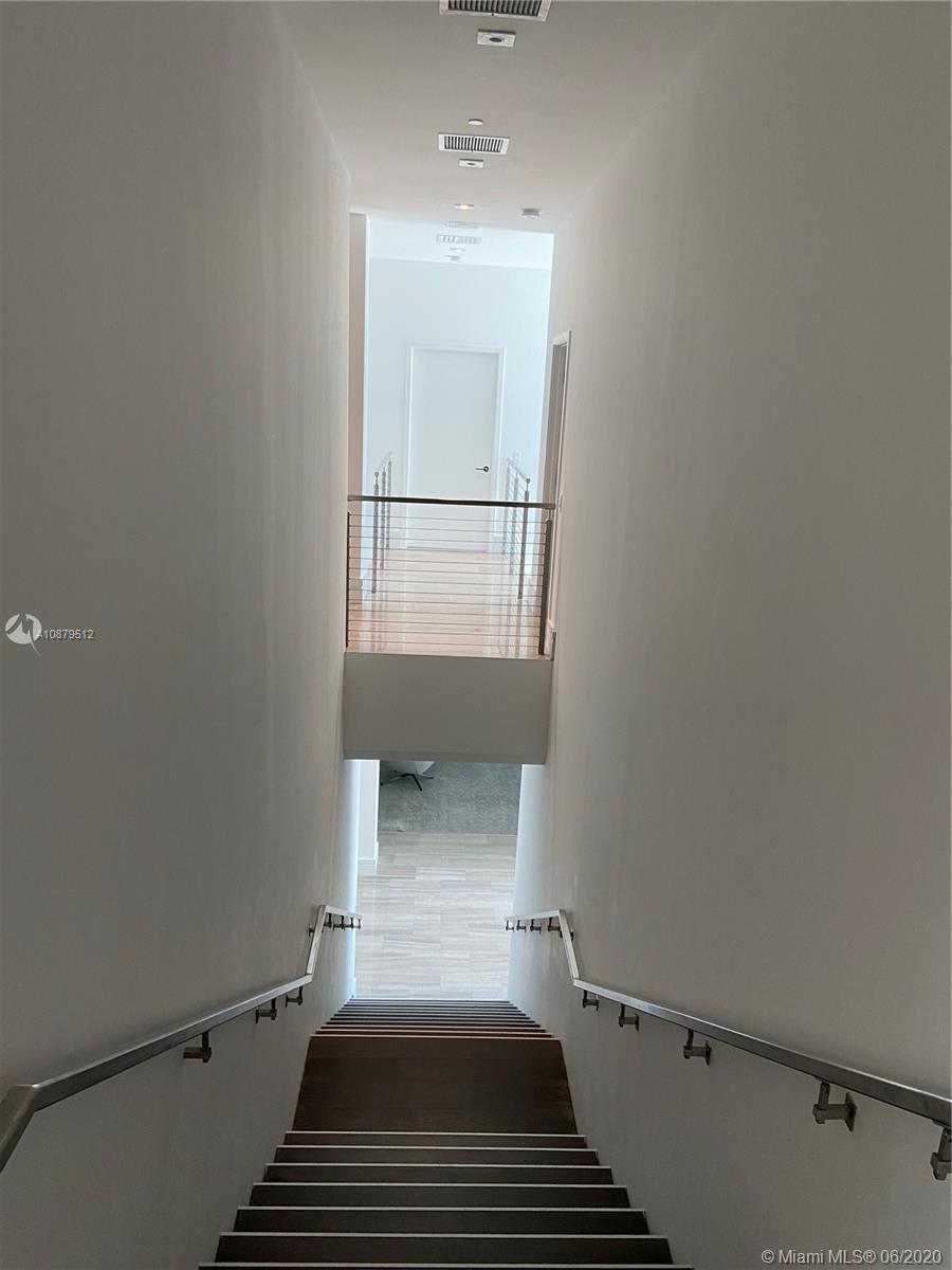 OCEANA KEY BISCAYNE CONDO - Residential Lease