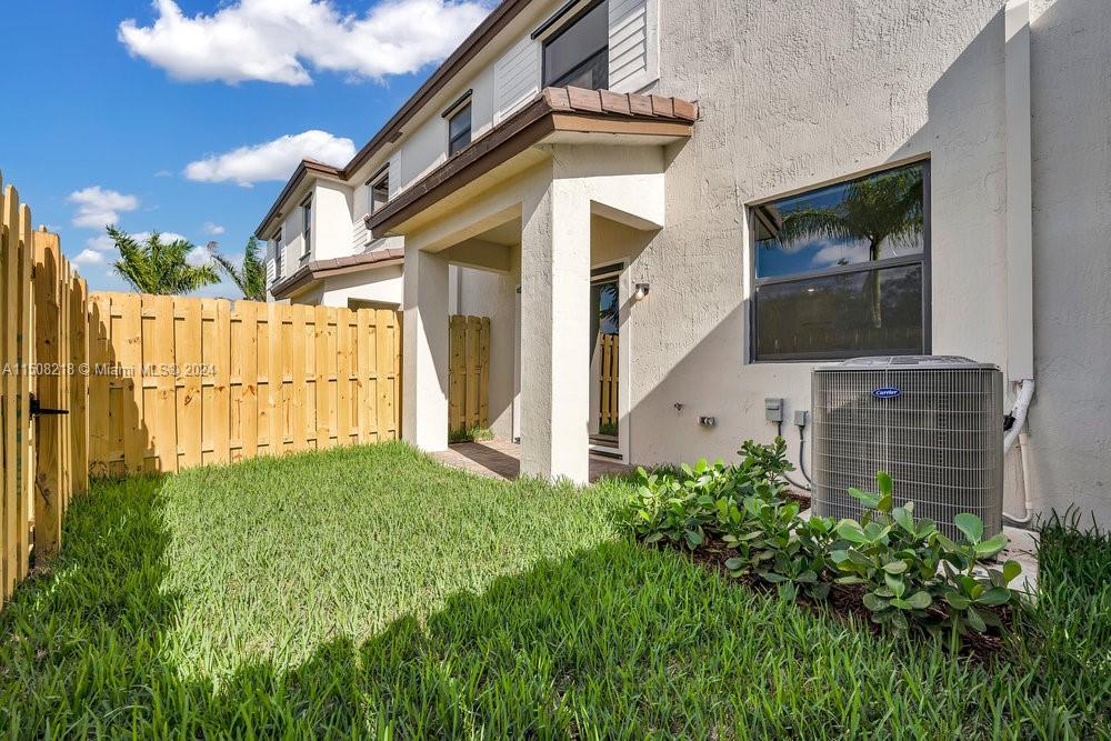 SUNSET PINES - Residential Lease