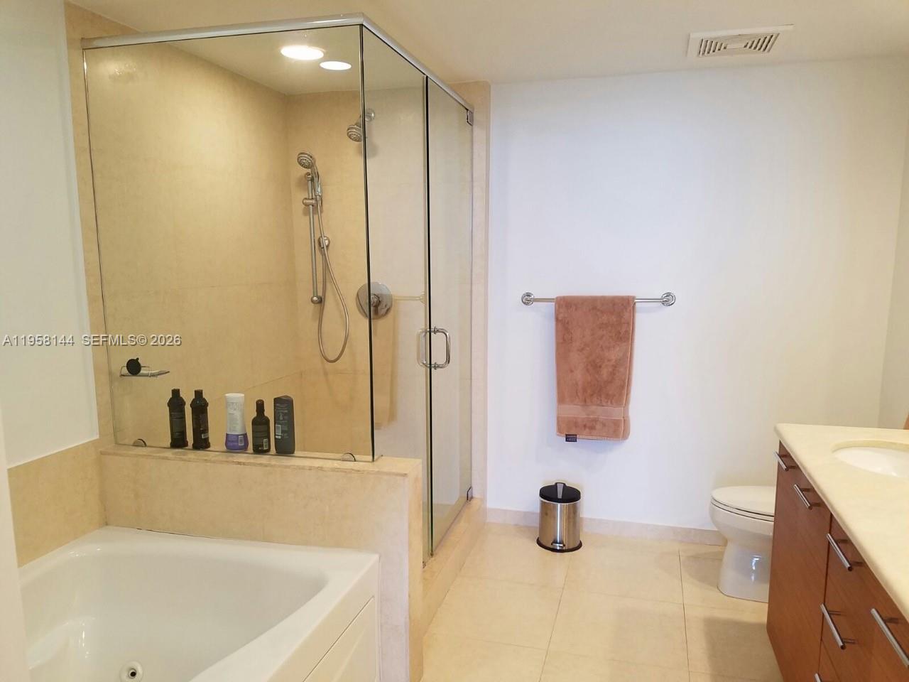 50 BISCAYNE CONDO - Residential Lease