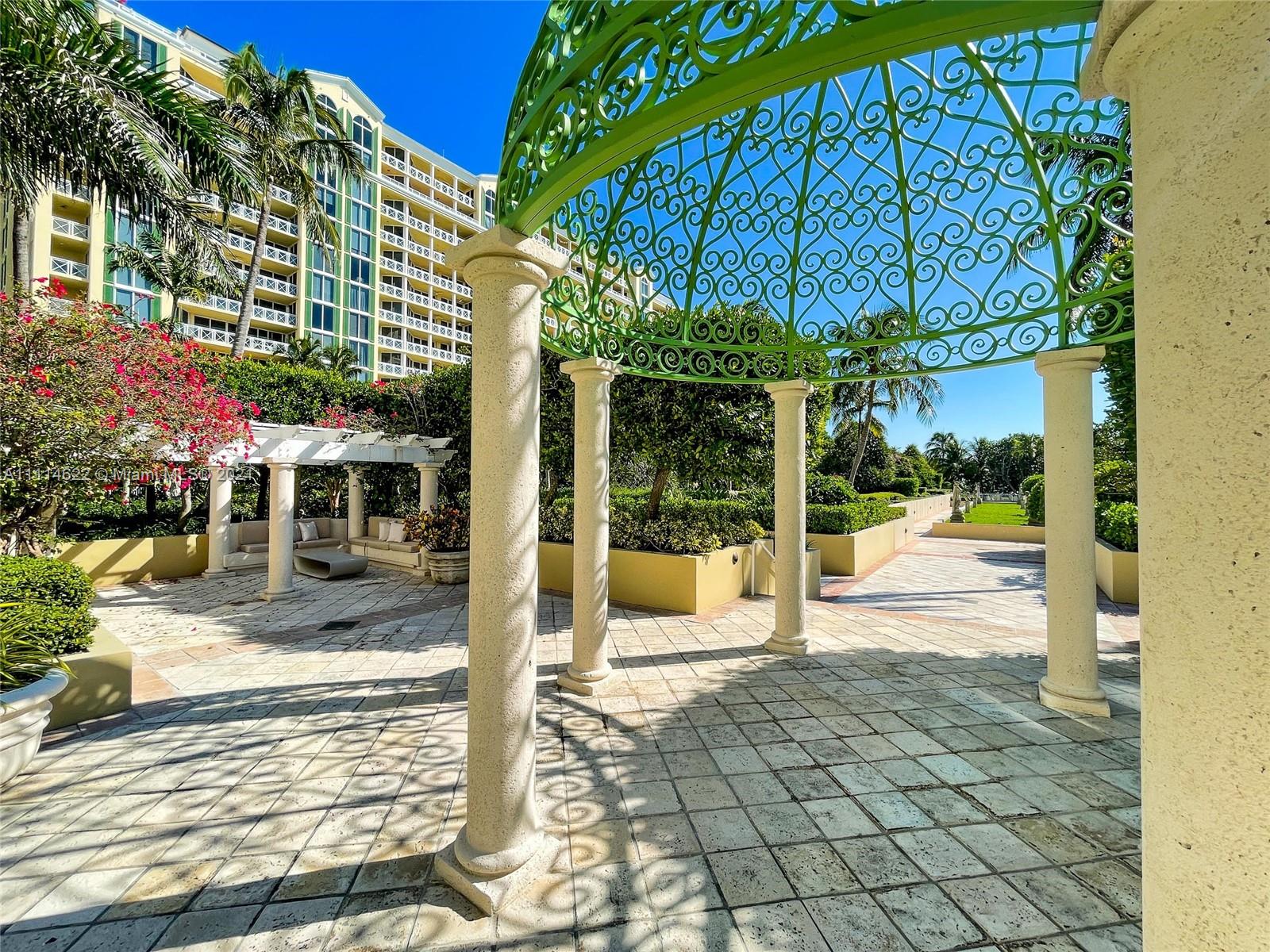 GRAND BAY TOWER CONDO - Residential