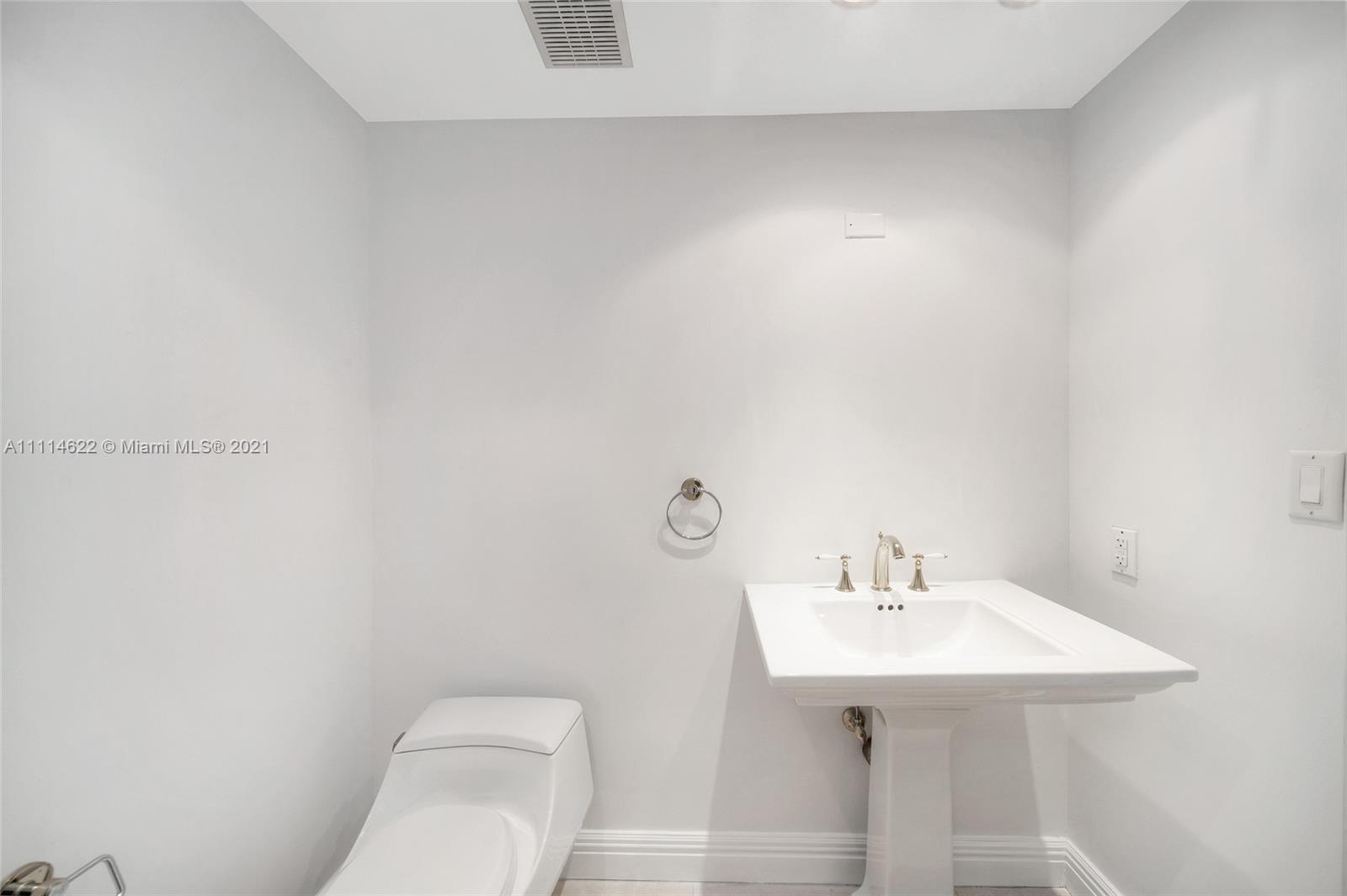 GRAND BAY TOWER CONDO - Residential