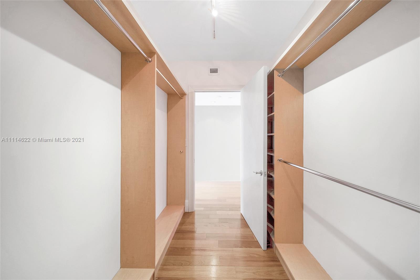 GRAND BAY TOWER CONDO - Residential