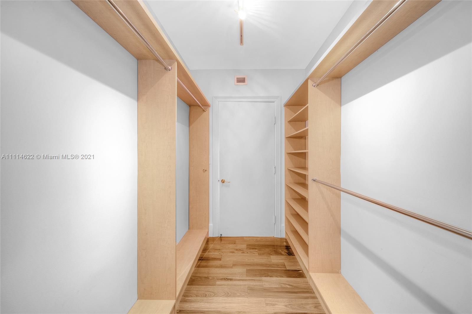 GRAND BAY TOWER CONDO - Residential