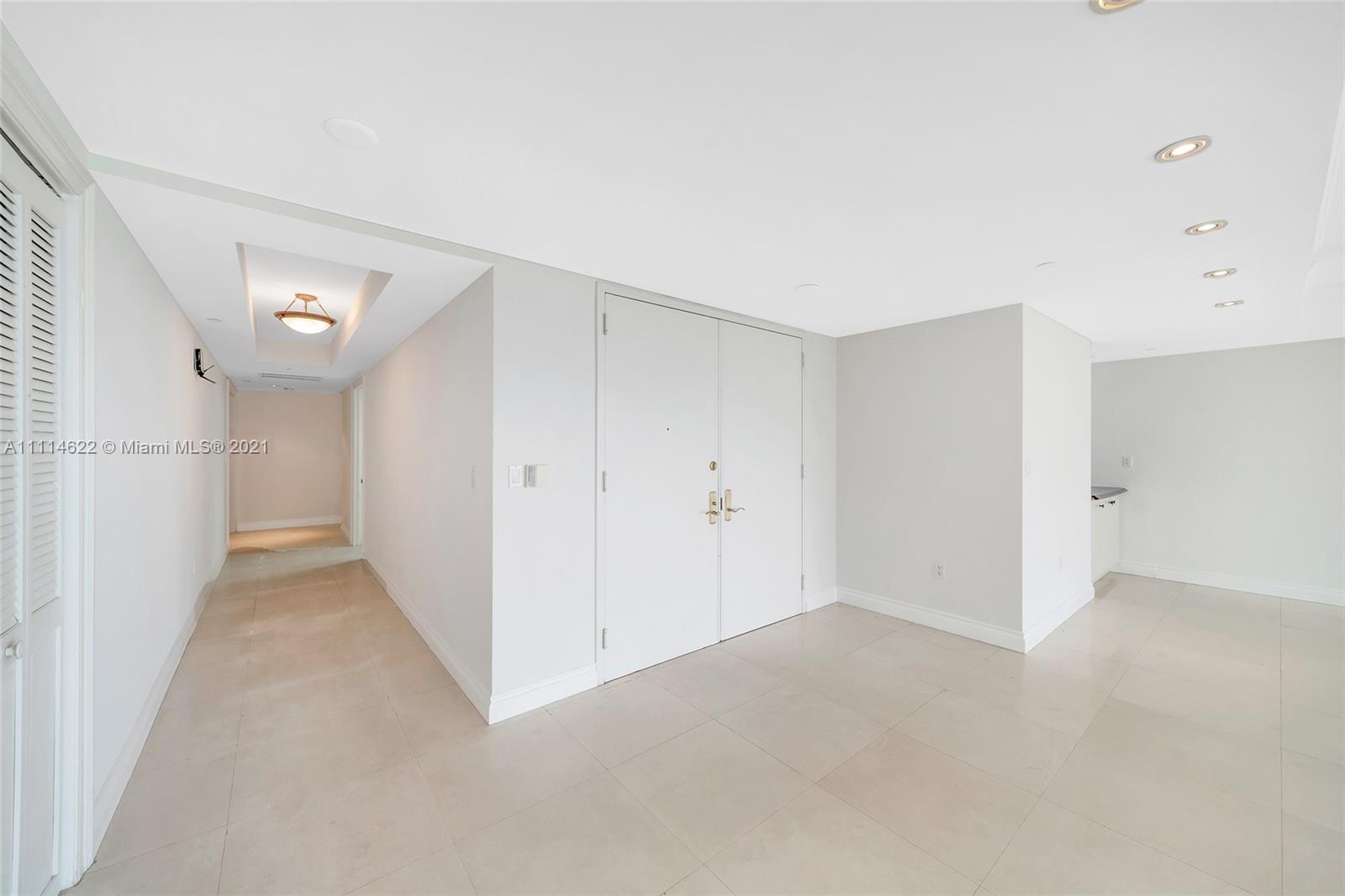 GRAND BAY TOWER CONDO - Residential