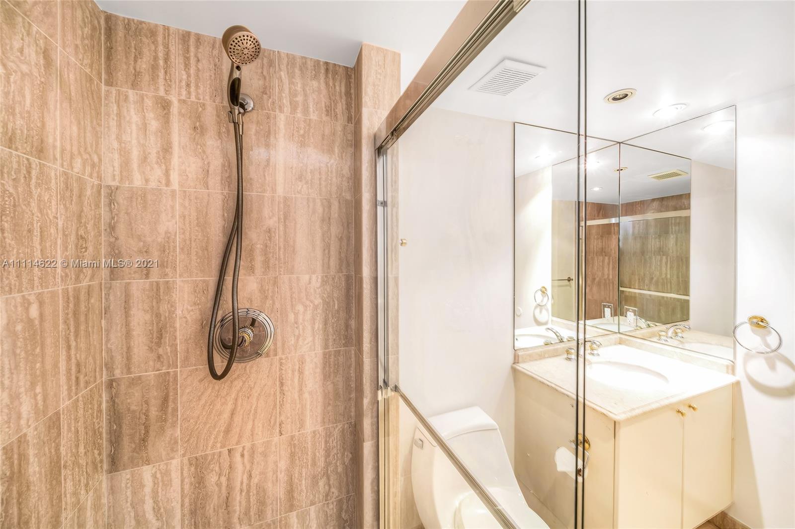 GRAND BAY TOWER CONDO - Residential