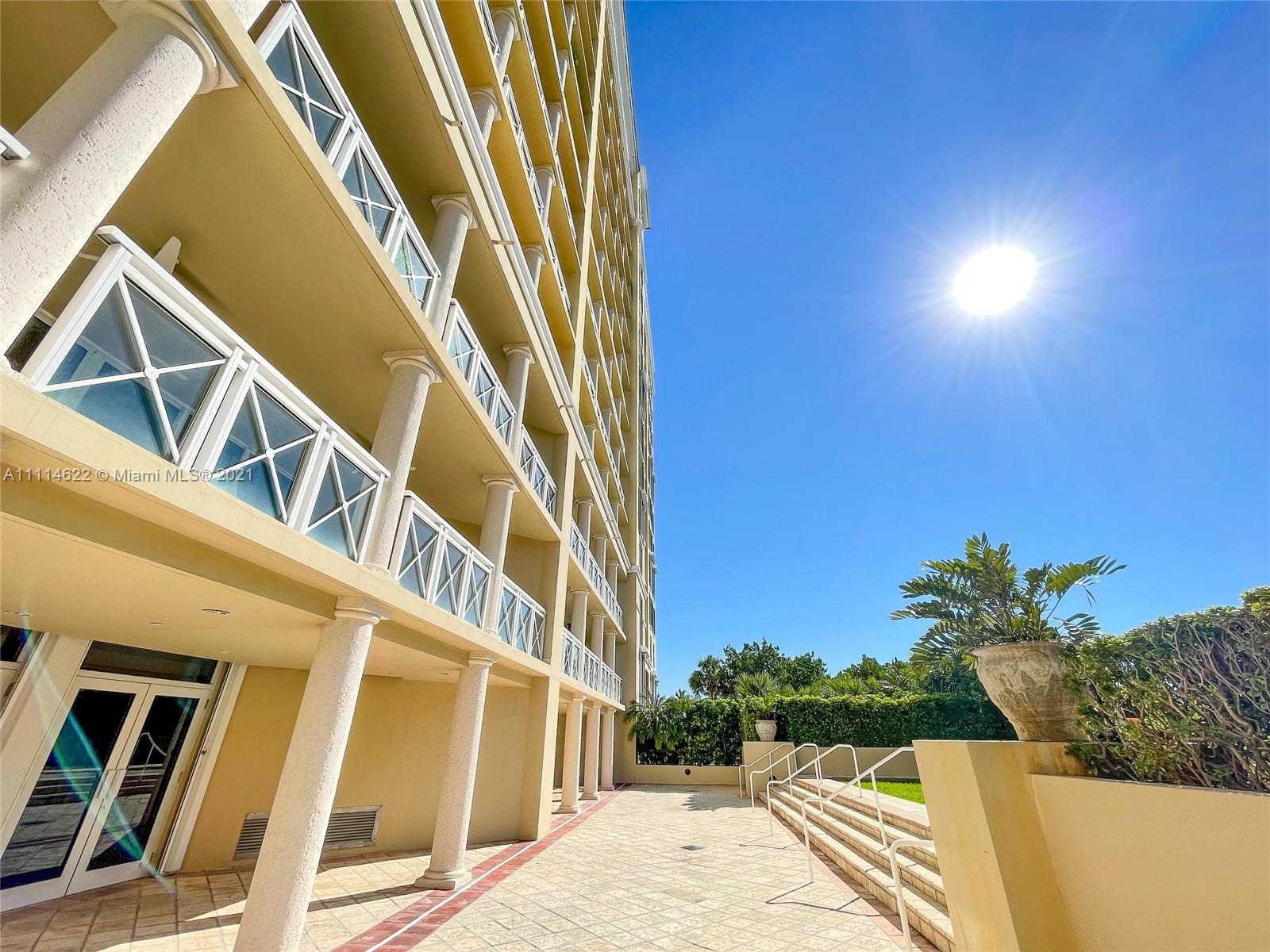 GRAND BAY TOWER CONDO - Residential