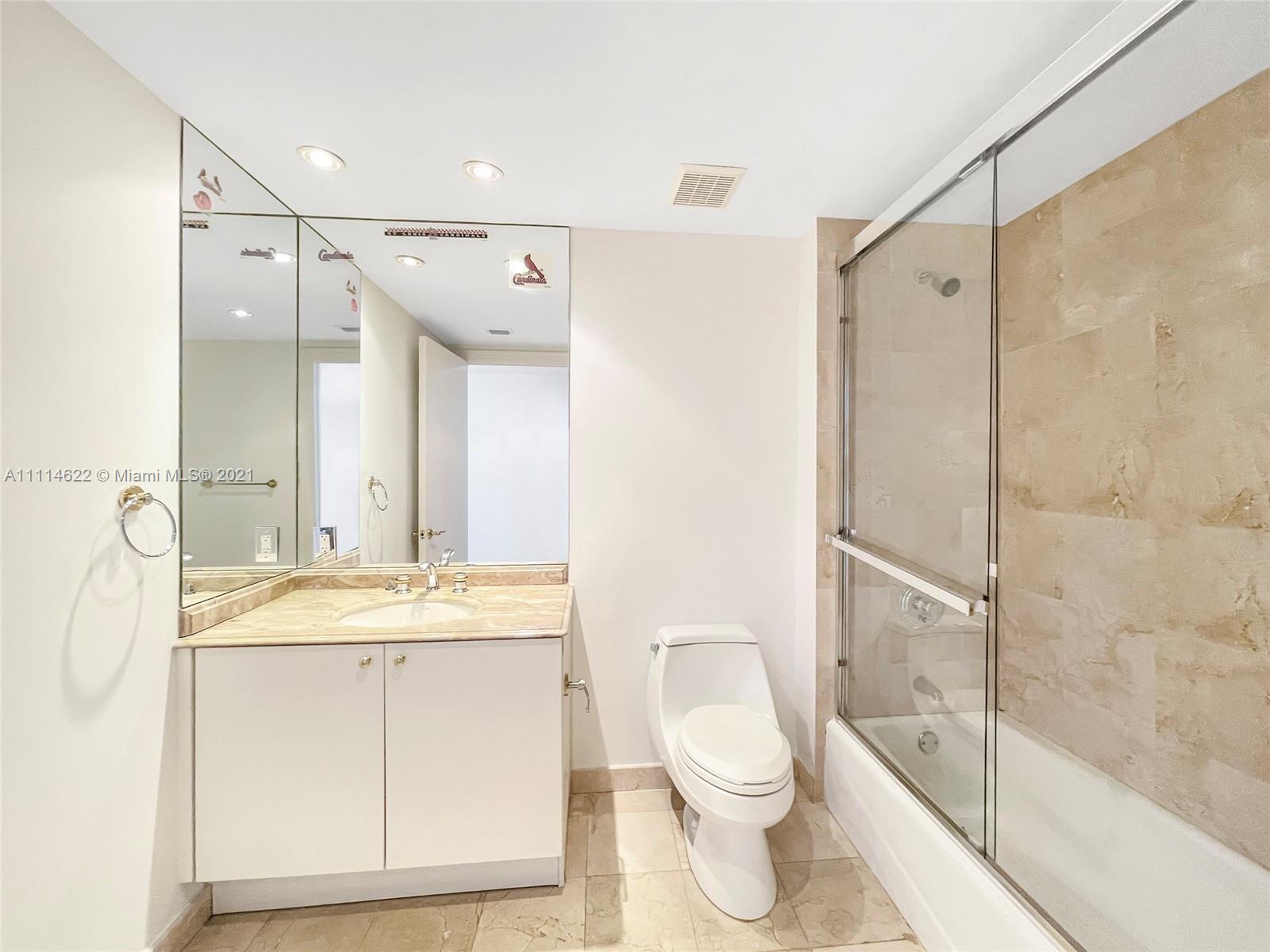 GRAND BAY TOWER CONDO - Residential