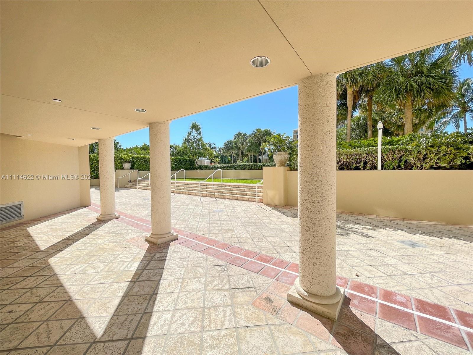 GRAND BAY TOWER CONDO - Residential